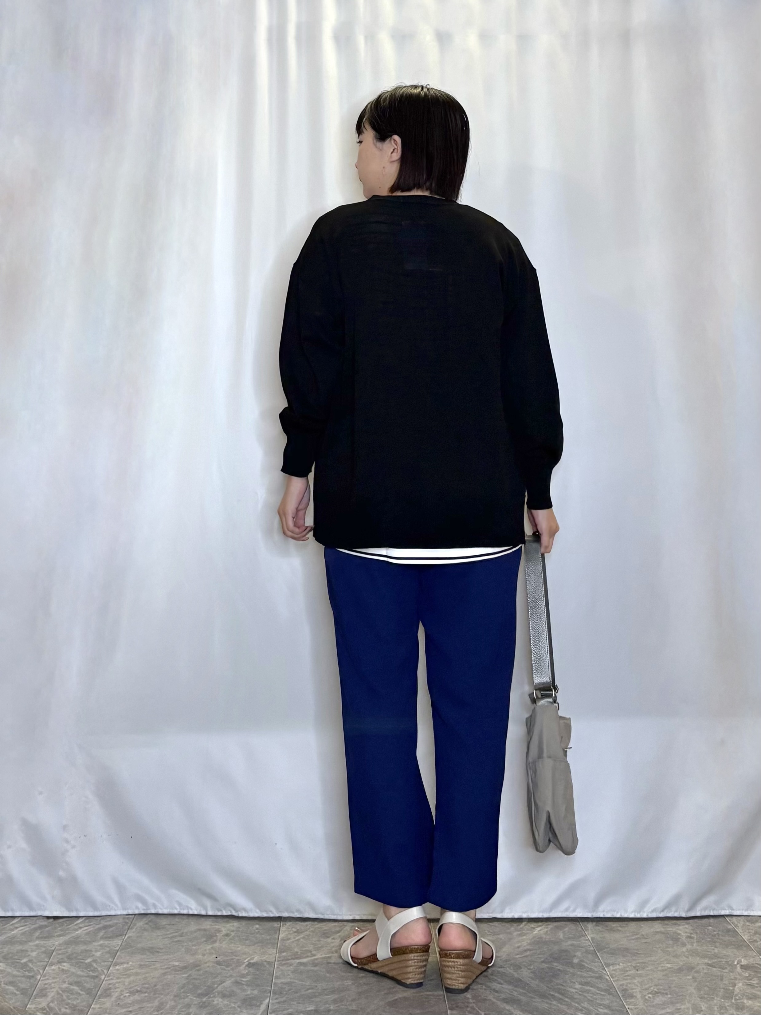 ネリさんの「SHOO･LA･RUE｜【洗濯機可/ひんやり/UV】さらっとしたタッチが心地よい ミドルカーディガン」を使ったコーディネート