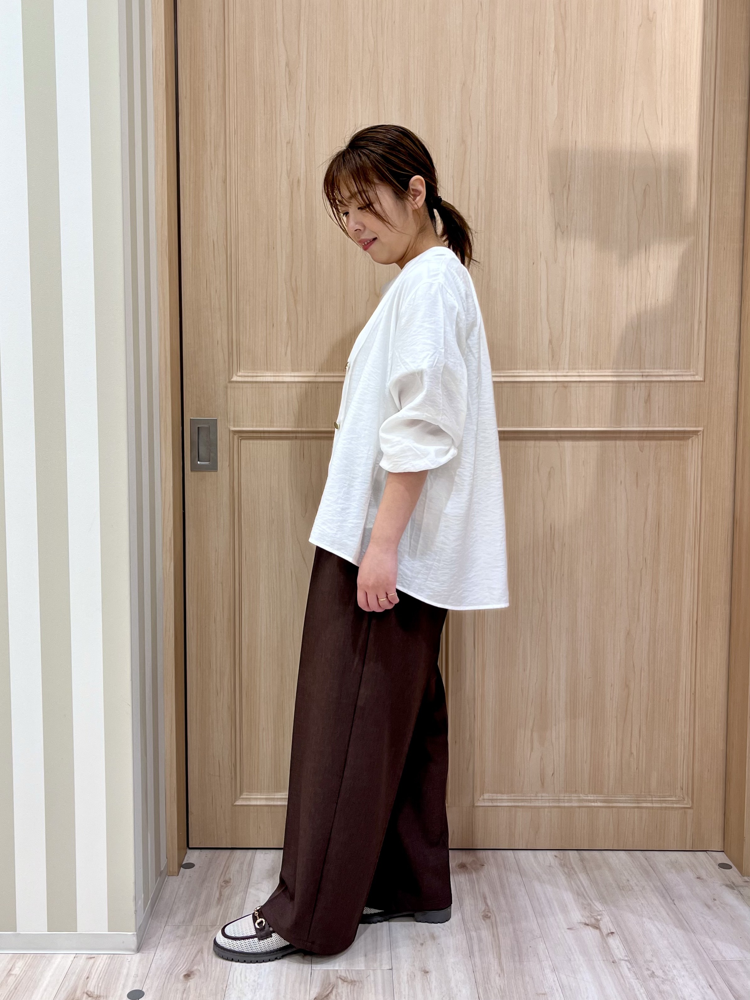 Kyokoさんの「SHOO･LA･RUE｜【S-LL/体型カバー/Aライン】身体のラインを拾いにくい シアーシャツカーディガン」を使ったコーディネート