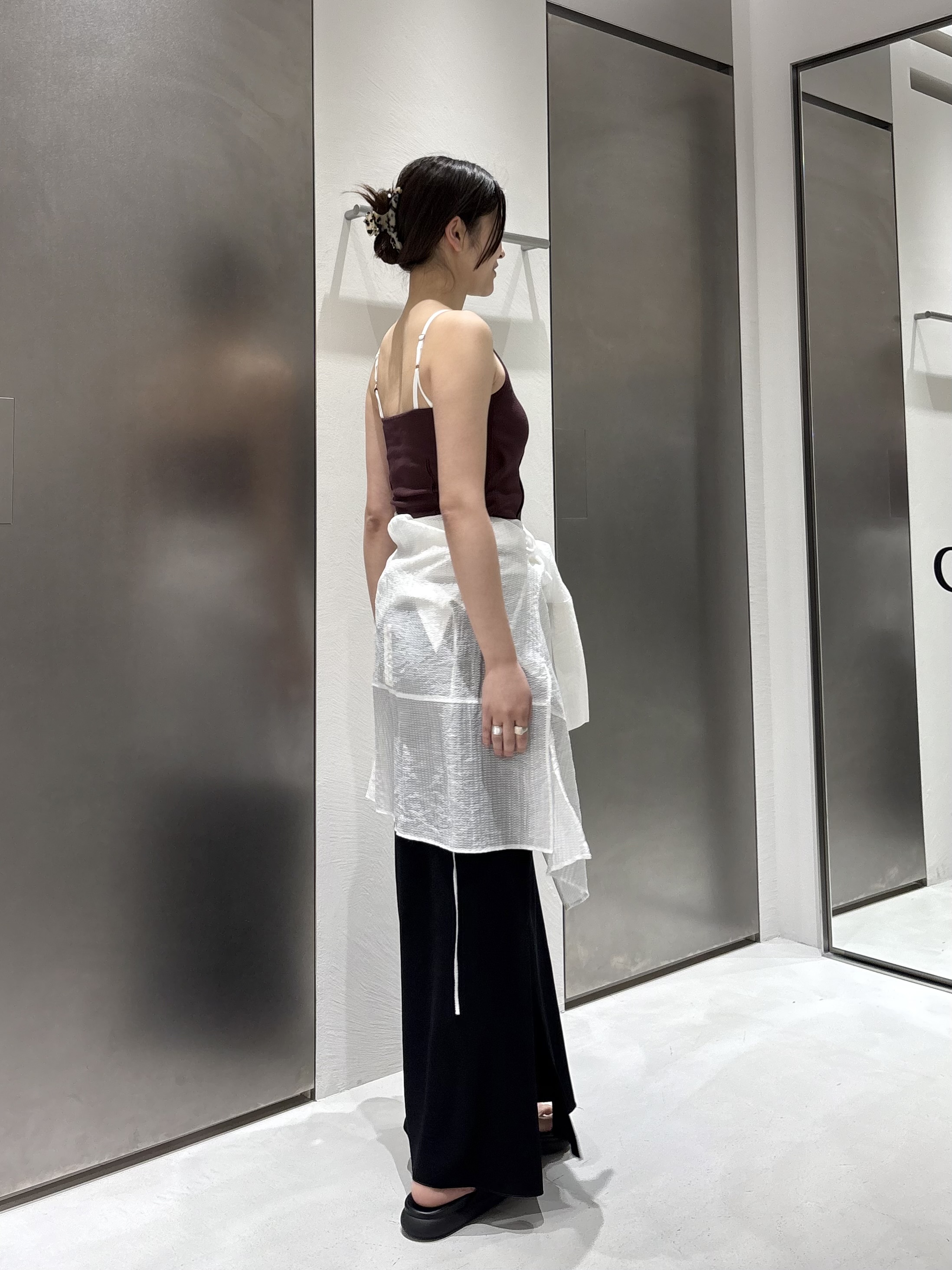 iwamiさんの「CODE A｜edge line camisole」を使ったコーディネート
