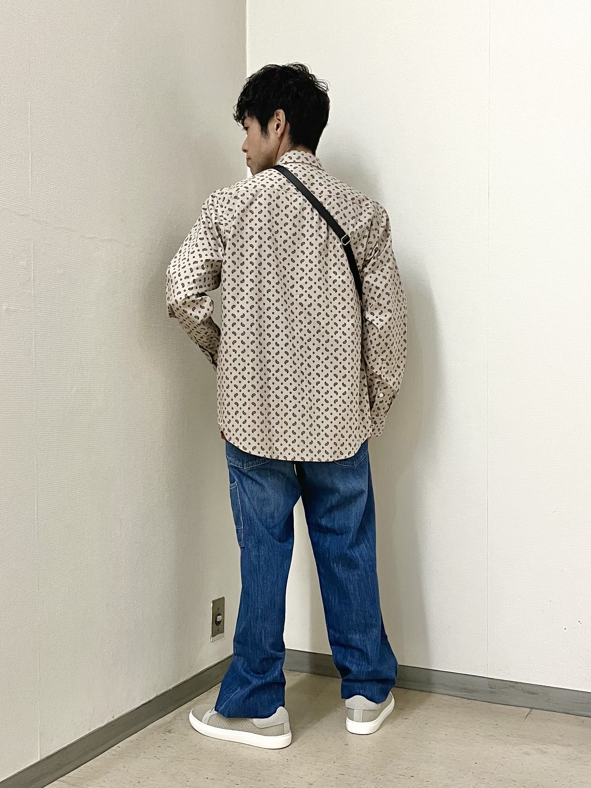 URAさんの「TAKEO KIKUCHI｜【BOWLER HAT LABEL】小紋ペイズリープリント 長袖シャツ」を使ったコーディネート