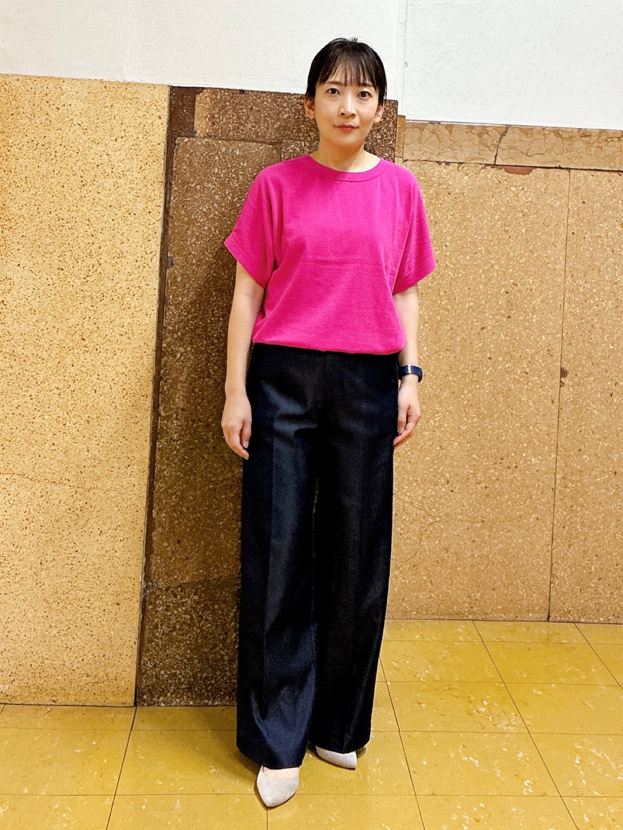 hattoriさんの「INDIVI｜【洗える／コットン】ドライタッチさらりニットT」を使ったコーディネート