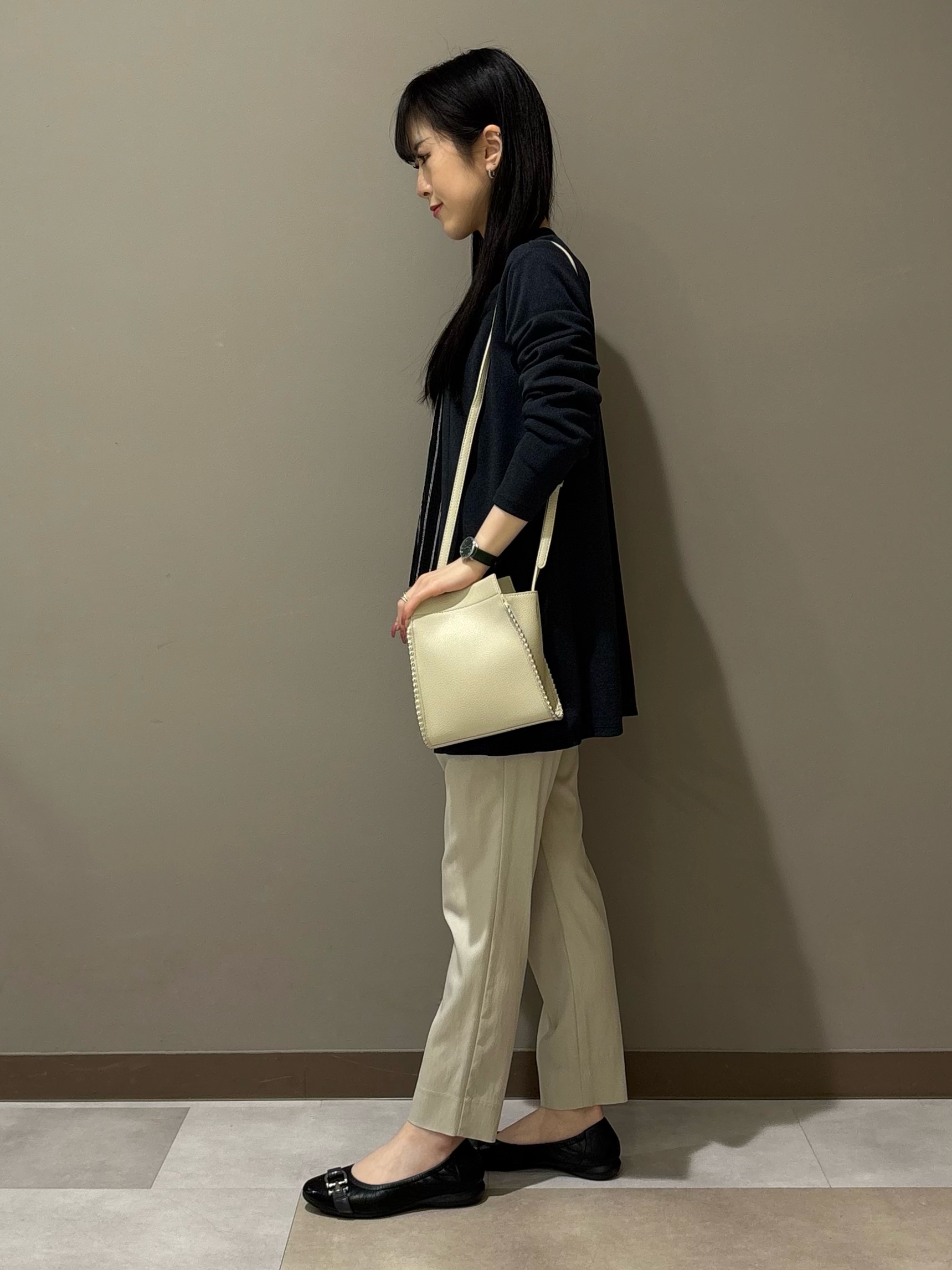 KEIKOさんの「INDIVI｜【UVケア】着流しミドル丈カーディガンジャージ」を使ったコーディネート