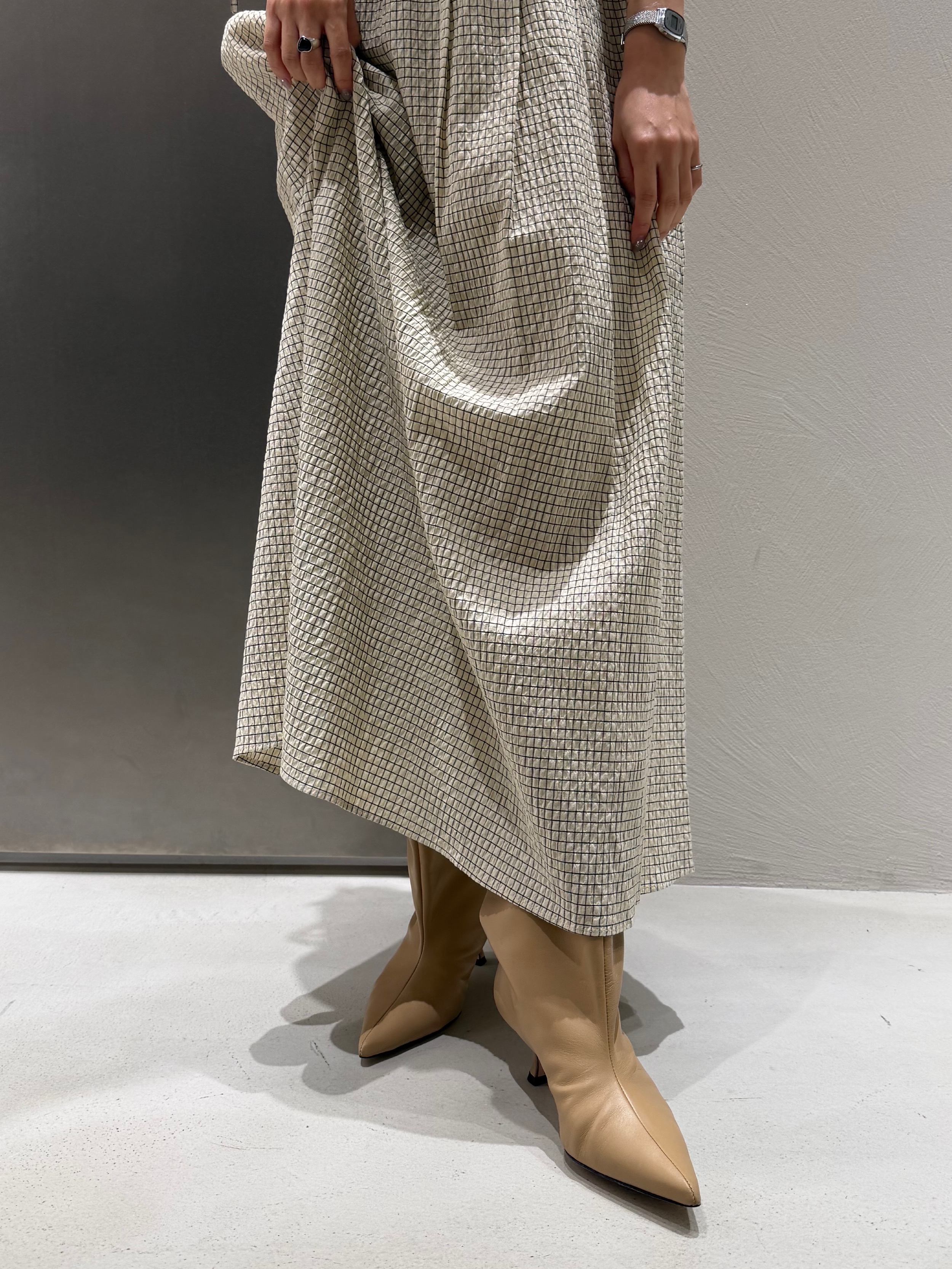 kanamiさんの「CODE A｜shoulder ribbon dress」を使ったコーディネート