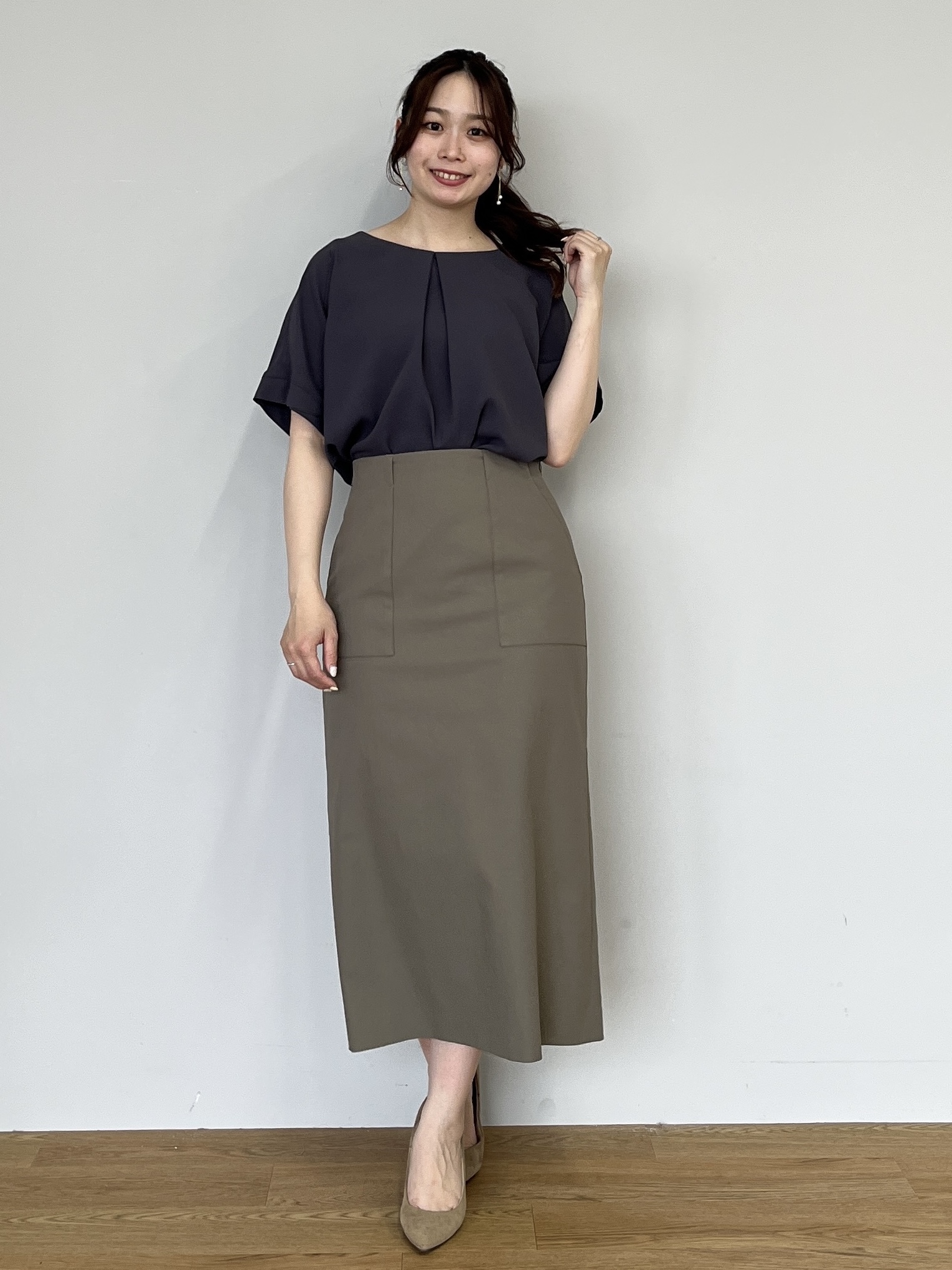 Saekoさんの「UNTITLED｜【前後2WAY/はっ水/セットアップ可】リラクシーフレンチスリーブブラウス」を使ったコーディネート