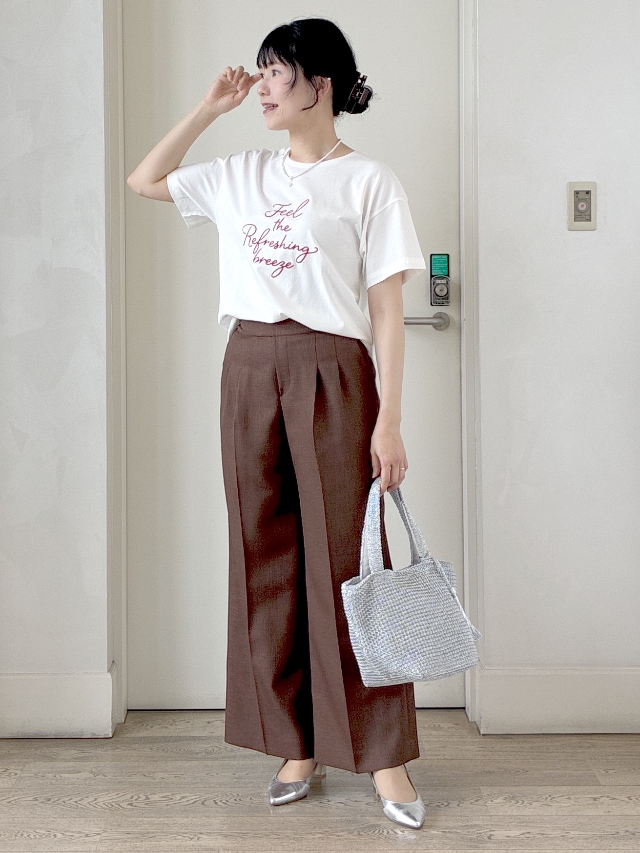  beni_gingerさんの「Reflect｜【接触冷感】ラインアート刺繍Tシャツ」を使ったコーディネート