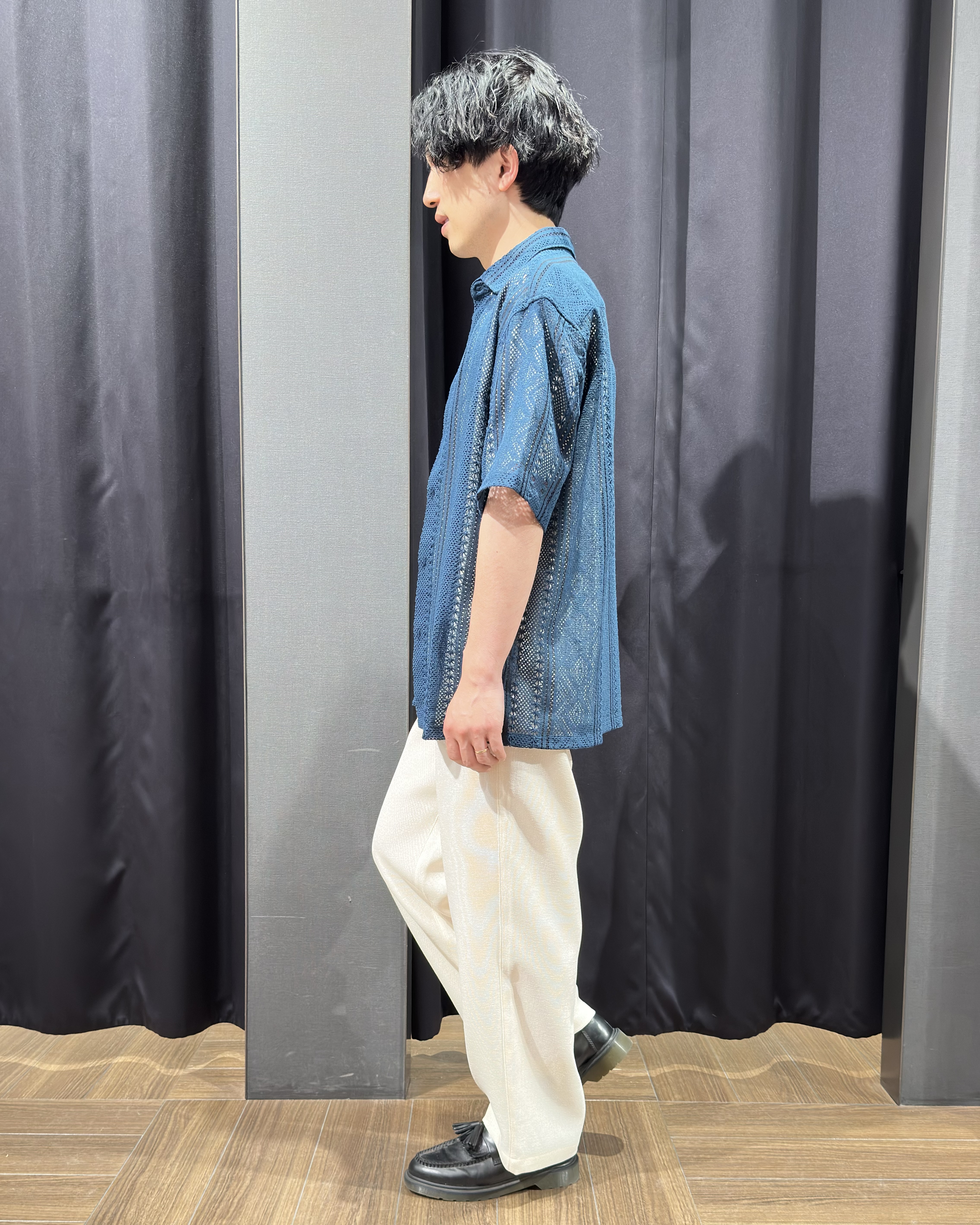 tomoyaさんの「THE SHOP TK｜【2点セット】クラフトレース 半袖シャツ＋半袖Tシャツ」を使ったコーディネート