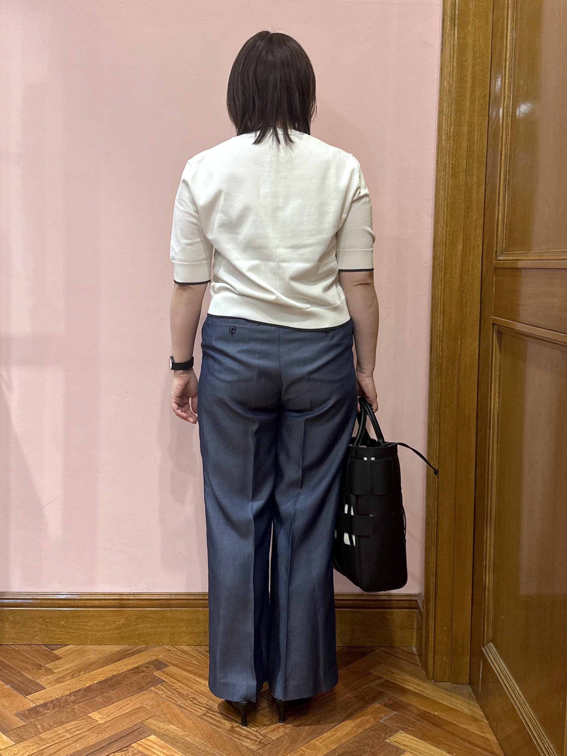 komatsuさんの「DRESSTERIOR｜【UVカット/ウォッシャブル】クールタッチ ニットカーディガン」を使ったコーディネート