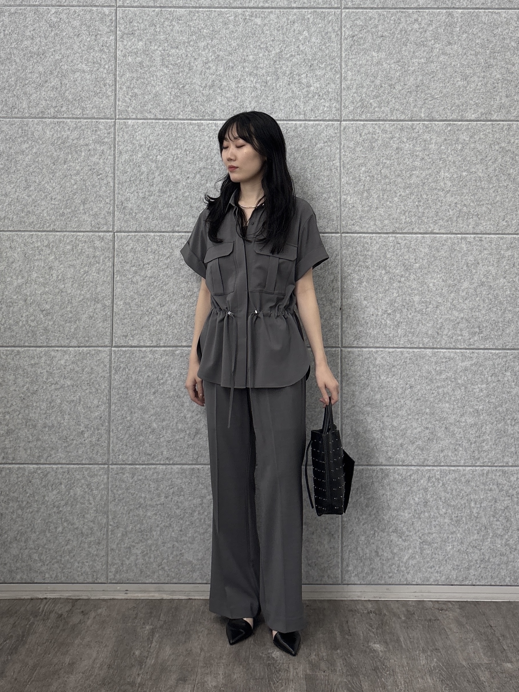 rinaさんの「INDIVI｜Comfy SET UP｜ストレートフレアパンツ【セットアップ対応／通勤／カセット服／接触冷感／UV」を使ったコーディネート