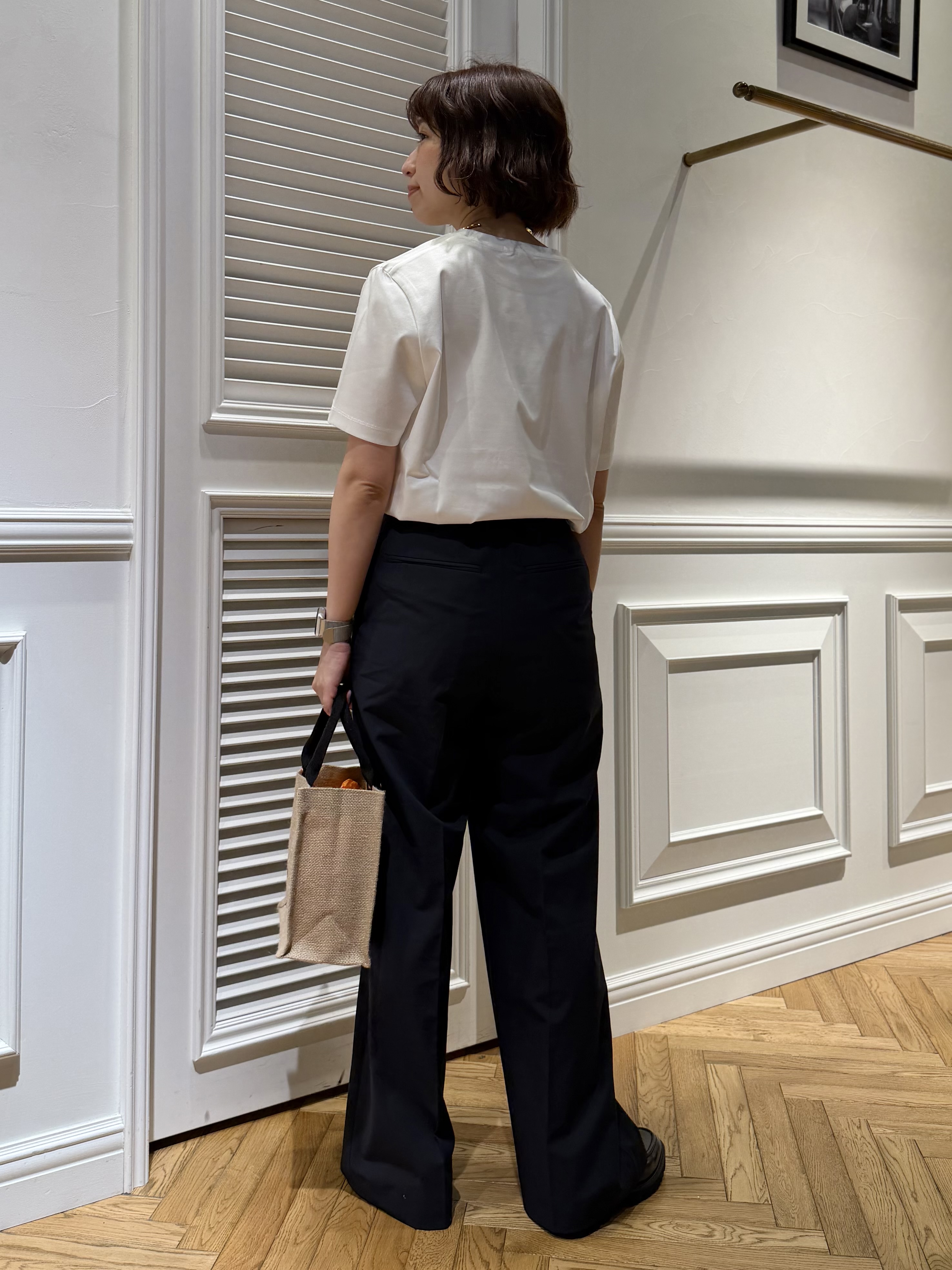 つじ まこさんの「DRESSTERIOR｜【接触冷感/セットアップ可】２WAYストレッチ ワイドパンツ」を使ったコーディネート