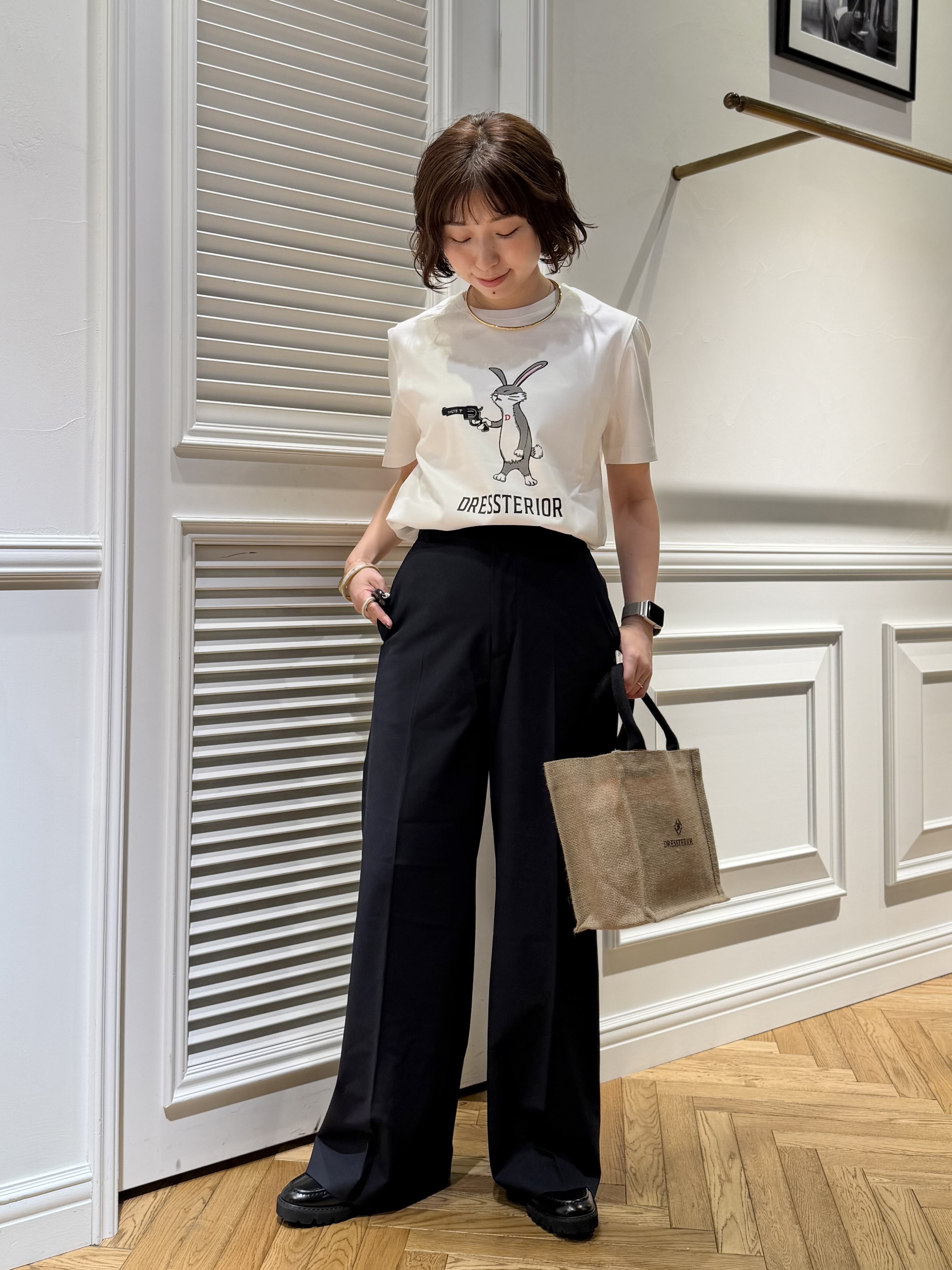 つじ まこさんの「DRESSTERIOR｜【接触冷感/セットアップ可】２WAYストレッチ ワイドパンツ」を使ったコーディネート