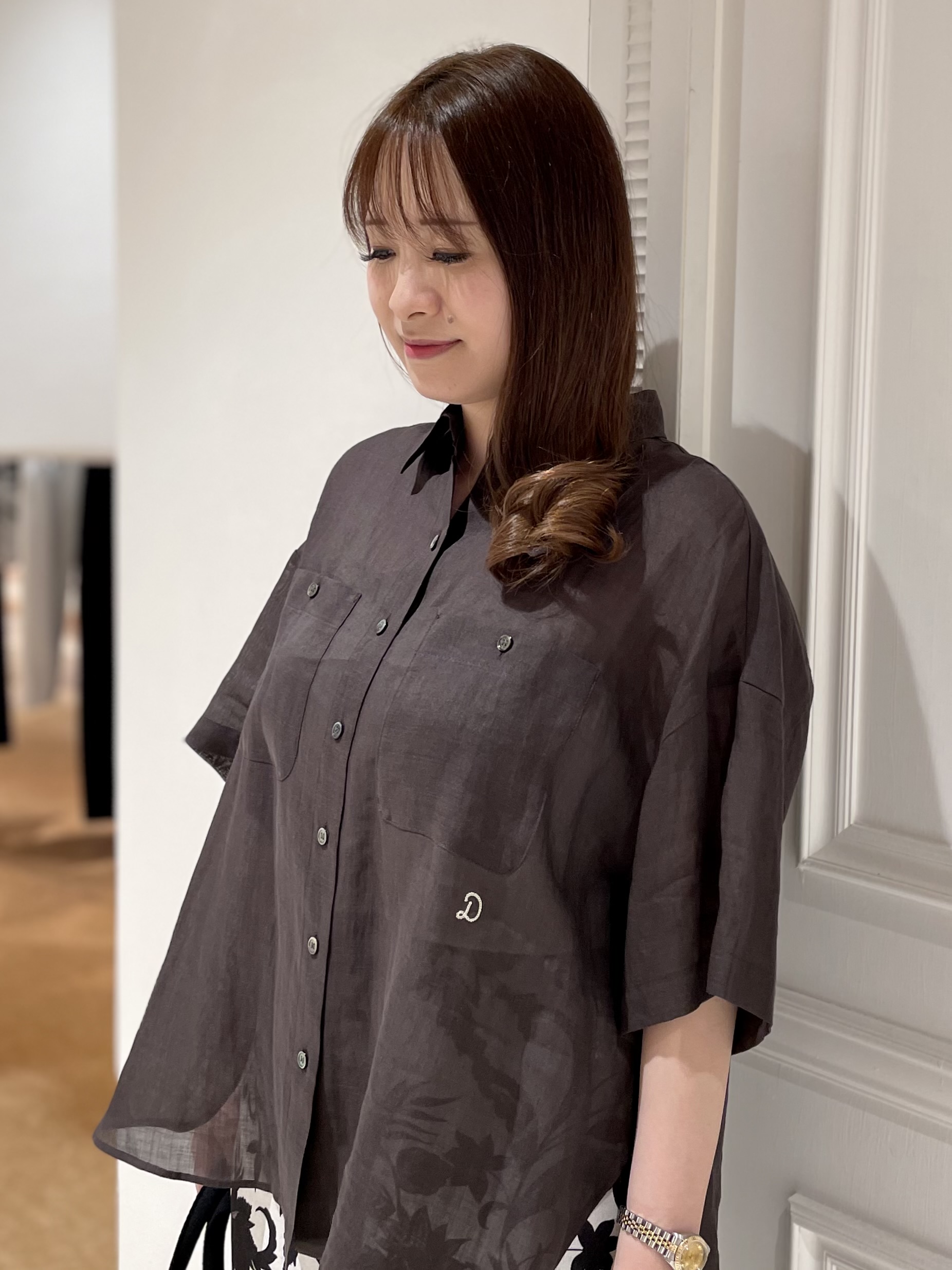 minowaさんの「DRESSTERIOR｜ピュアラミー シャツ」を使ったコーディネート