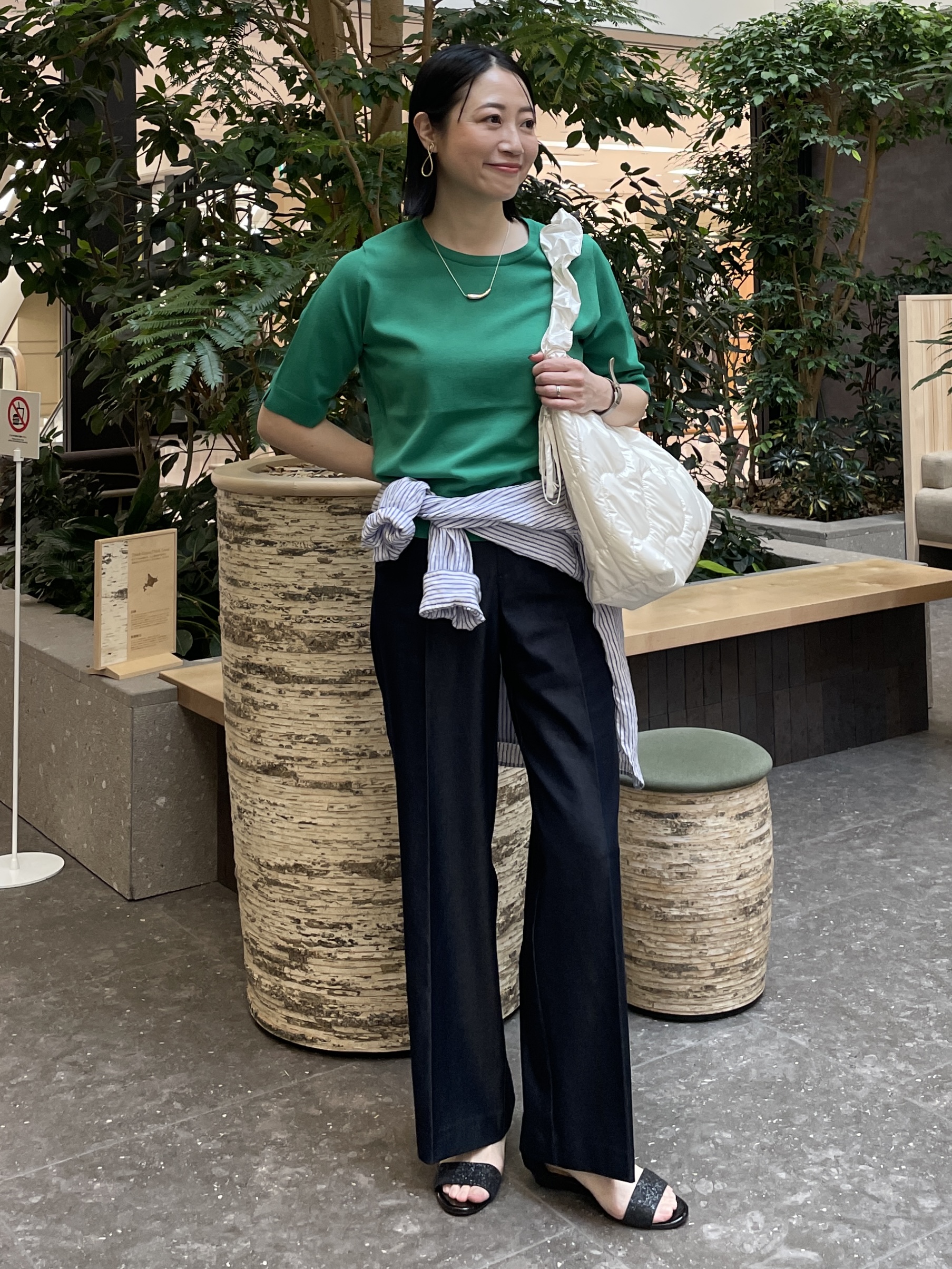 shihoさんの「INDIVI｜【UVケア/接触冷感／アンサンブル】丸首カーディガン＆袖スリット5分袖ニット」を使ったコーディネート