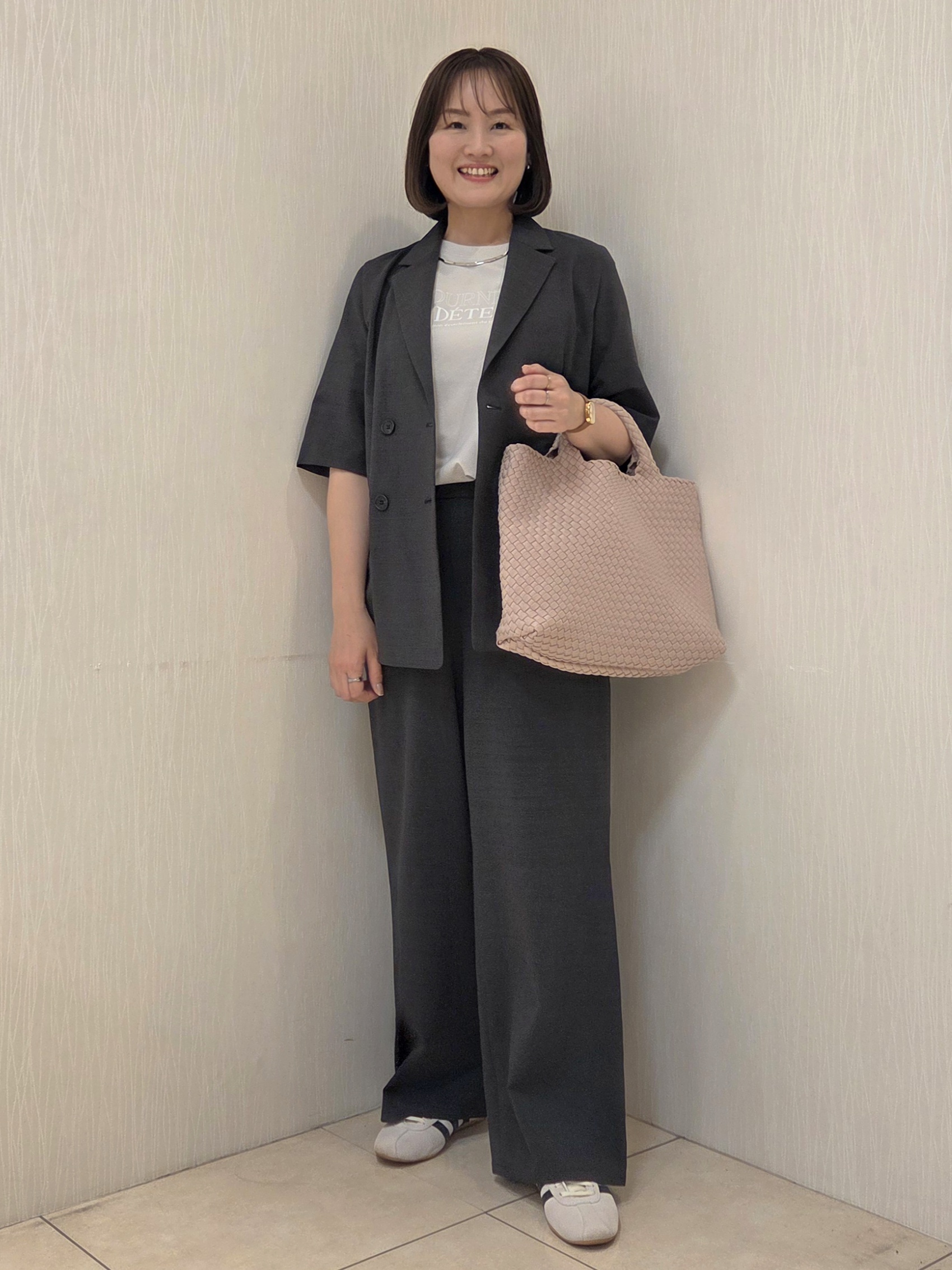 naokoさんの「UNTITLED｜【シワになりにくい/セットアップ可/接触冷感】ハーフスリーブジャケット」を使ったコーディネート