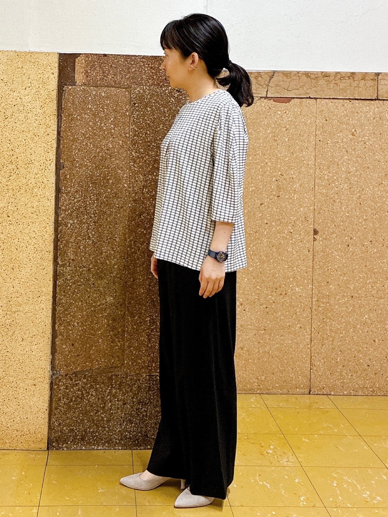 hattoriさんの「INDIVI｜【UVケア／吸汗速乾】チェック柄タックボリュームスリーブトップス」を使ったコーディネート