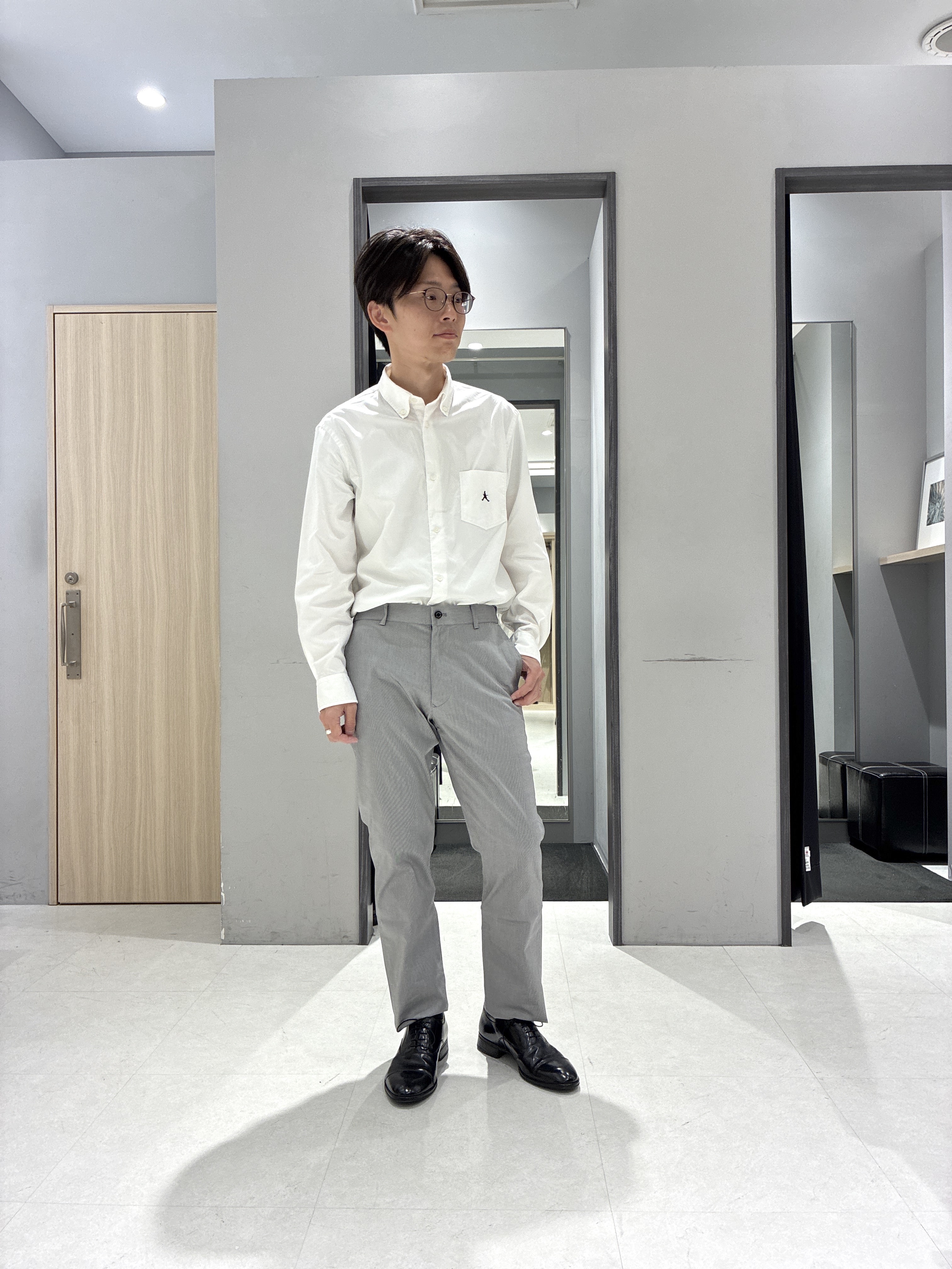 わいずみさんの「TAKEO KIKUCHI｜【抗菌防臭】COOL DOTS（R）ドビープリント ジャケット」を使ったコーディネート