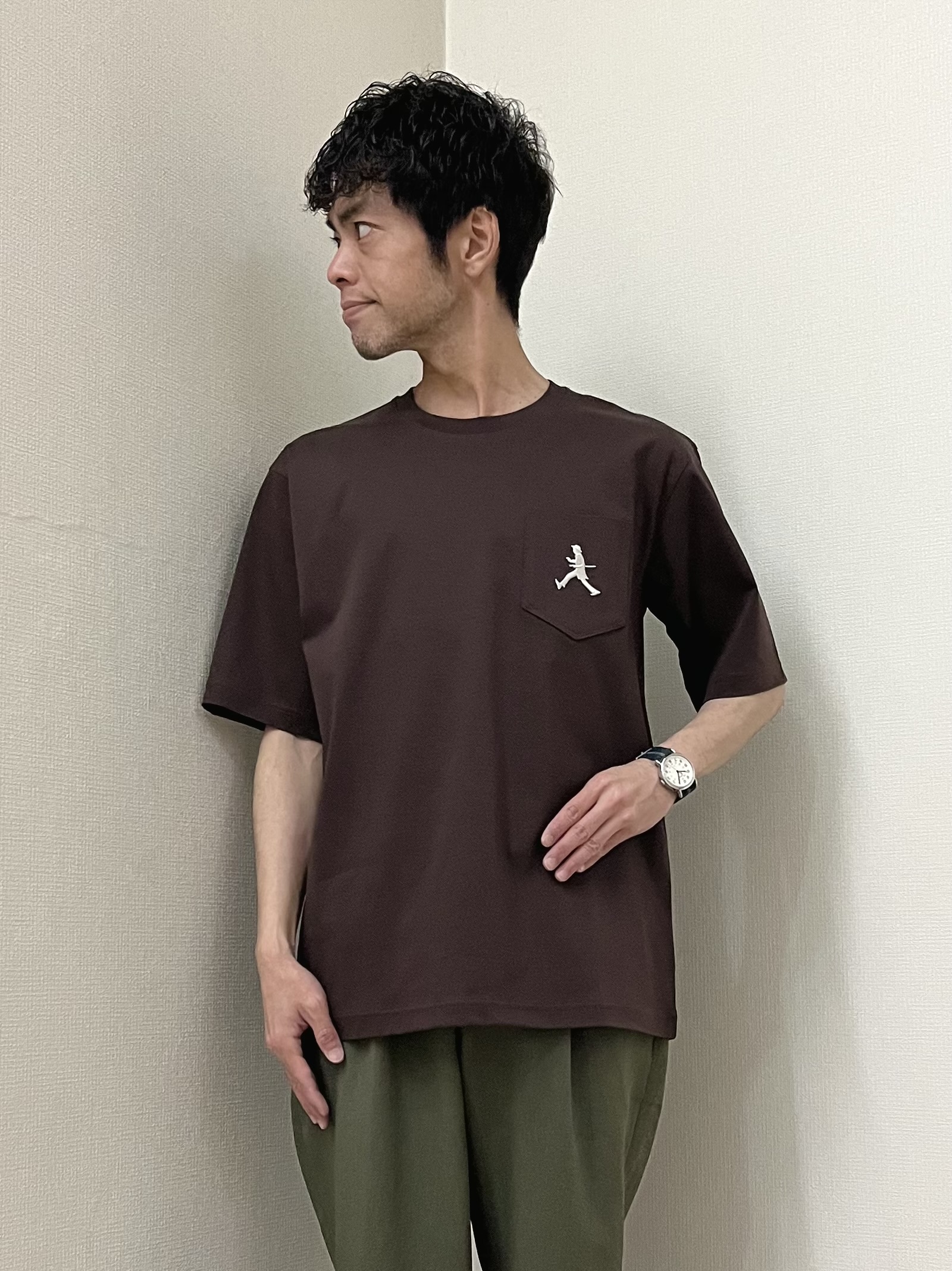 URAさんの「TAKEO KIKUCHI｜【BOWLER HAT LABEL】トロピカルフローラル レーヨンシャツ」を使ったコーディネート