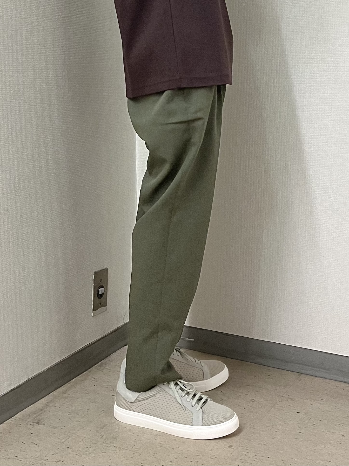 URAさんの「TAKEO KIKUCHI｜【BOWLER HAT LABEL】トロピカルフローラル レーヨンシャツ」を使ったコーディネート