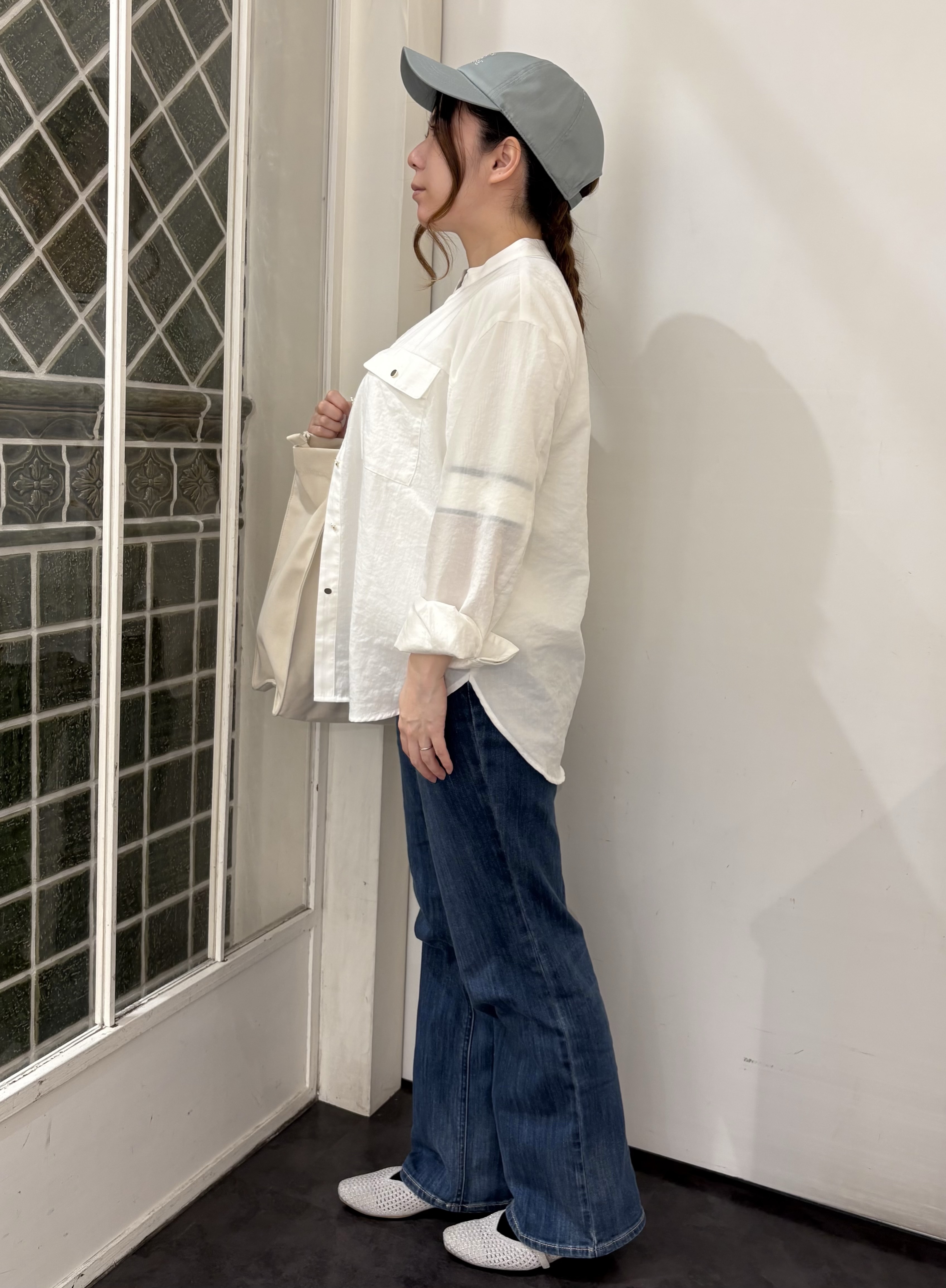なるみんさんの「grove｜【貴島明日香さん着用】お仕事も普段も。今どきワークシャツブラウス」を使ったコーディネート