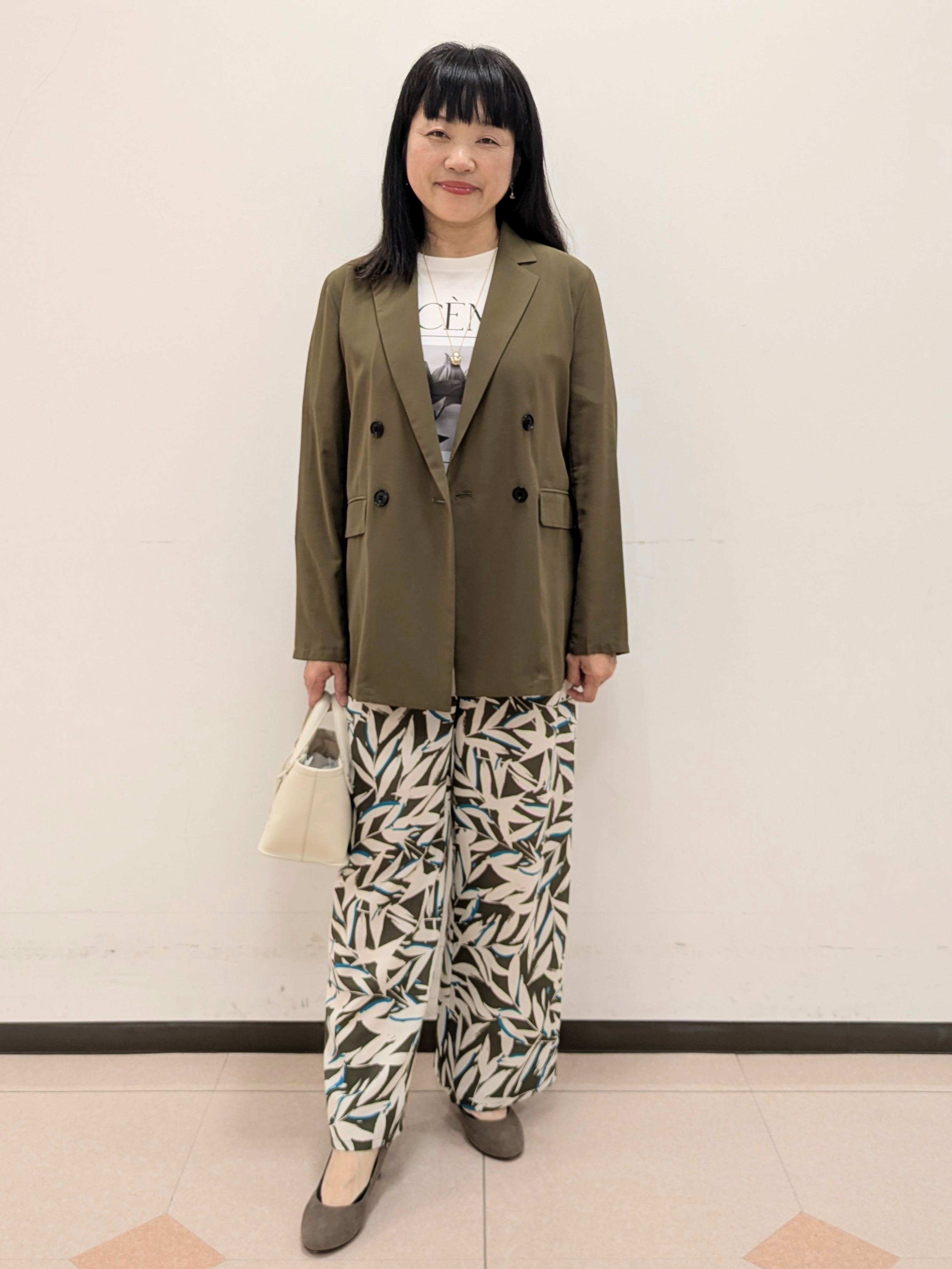 ともさんの「UNTITLED｜【セットアップ可/接触冷感/通気性】ドライシアーダブルジャケット」を使ったコーディネート