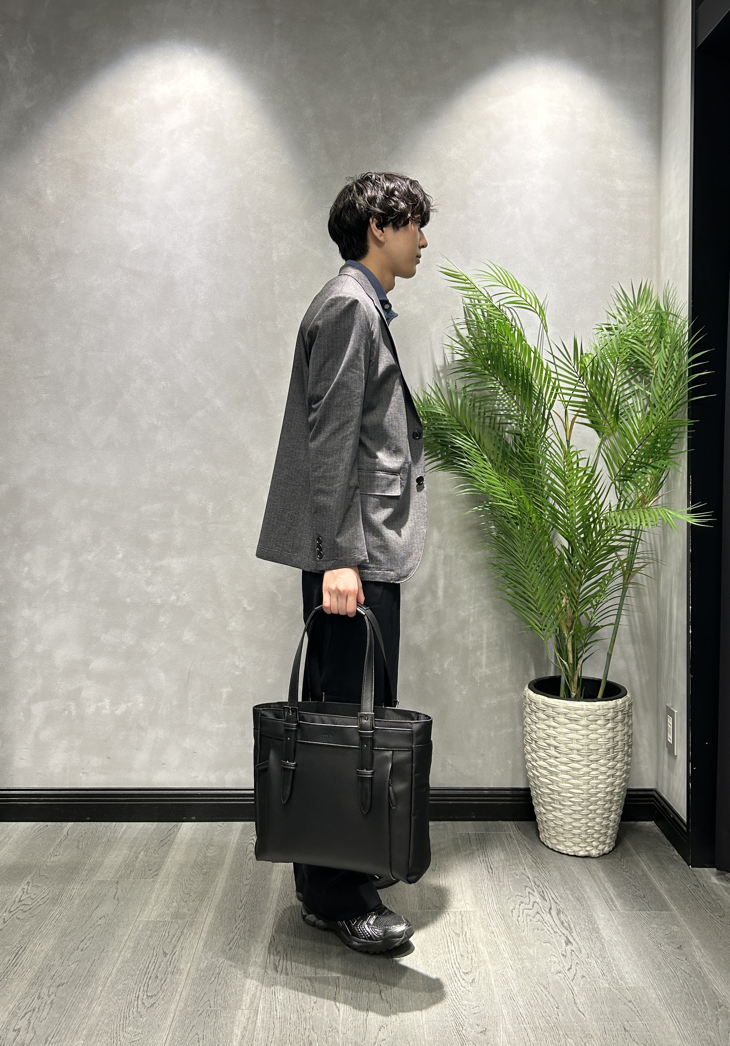 ruiさんの「TAKEO KIKUCHI｜【通気性】ジャージ千鳥柄 ジャケット」を使ったコーディネート