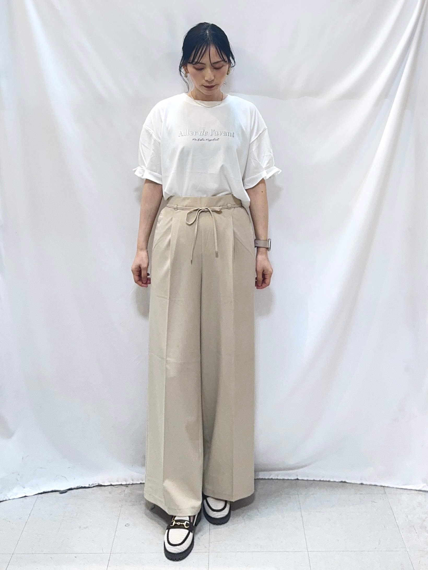 𝐇𝐢𝐫𝐨𝐦𝐢さんの「SHOO･LA･RUE｜【S-LL】スタイルアップを叶える　大人のドロストブルゾン」を使ったコーディネート