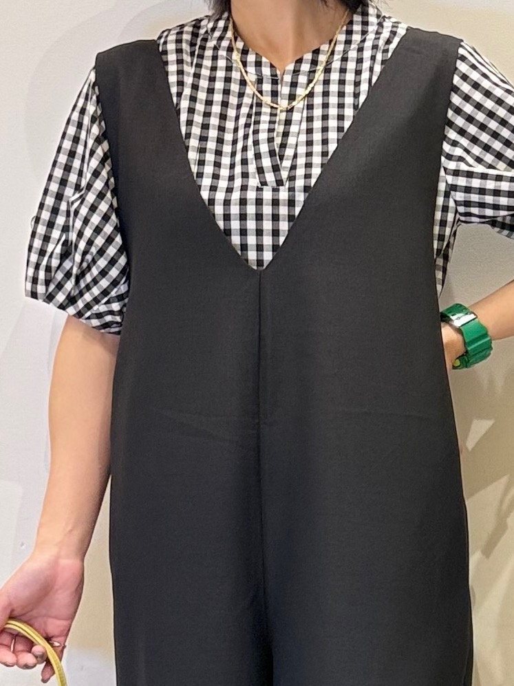 misakiさんの「SHOO･LA･RUE｜【洗濯後しわになりにくい/S-LL】ゆったりらくちんきれい見え　シンプルだから使いやすい 大人のオー」を使ったコーディネート