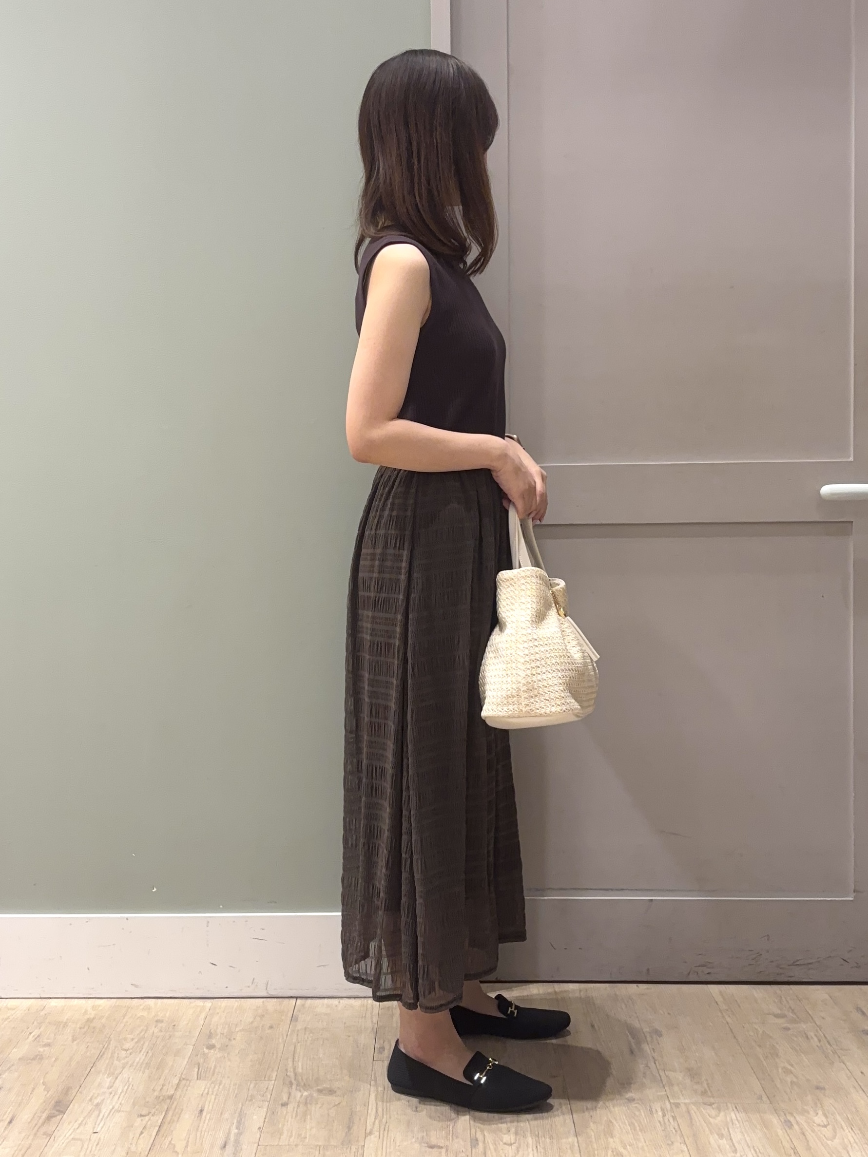しばみさんの「grove｜【貴島明日香さん着用】リブニット&times;チュール ドッキングワンピース」を使ったコーディネート