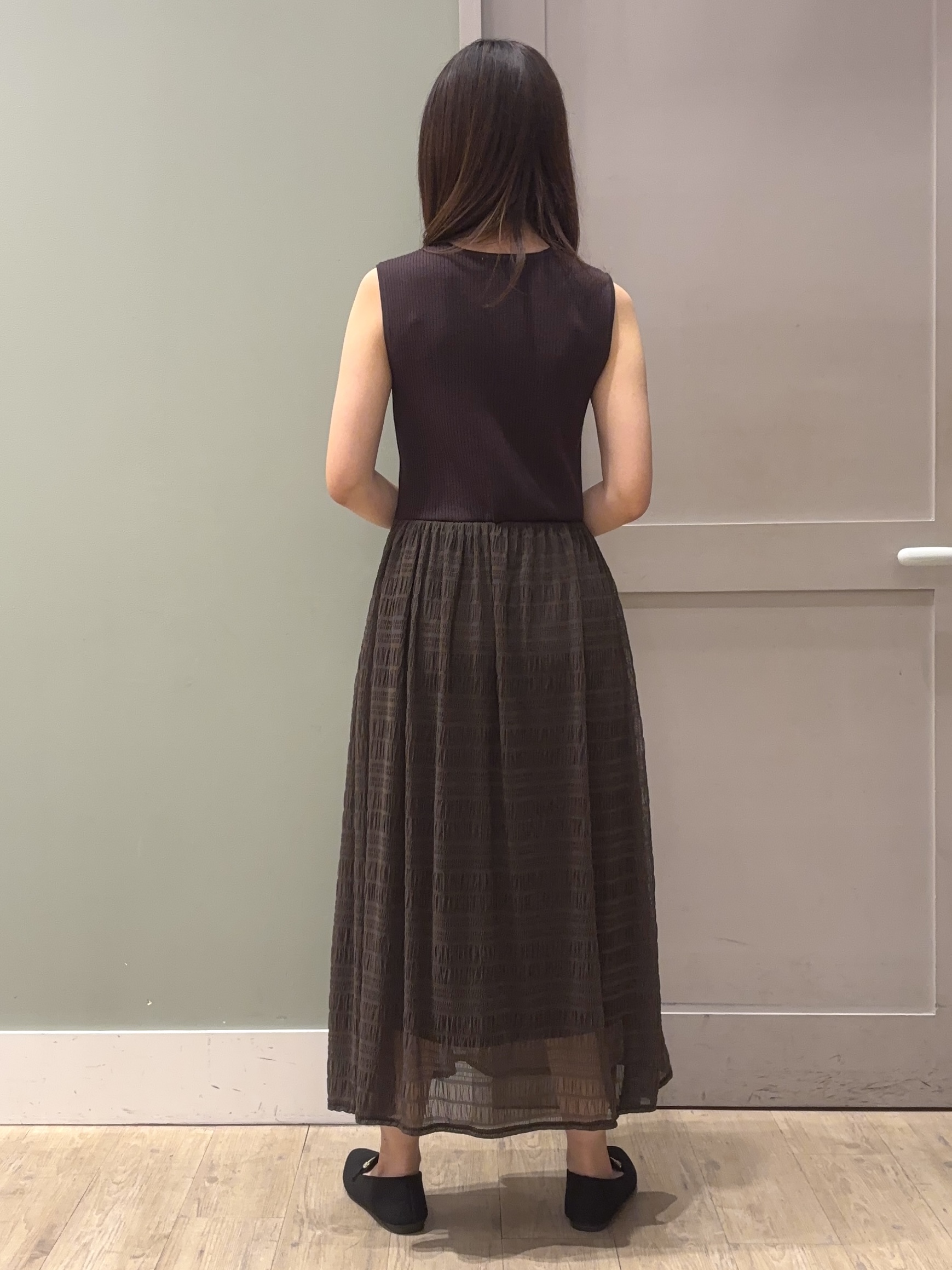 しばみさんの「grove｜【貴島明日香さん着用】リブニット&times;チュール ドッキングワンピース」を使ったコーディネート