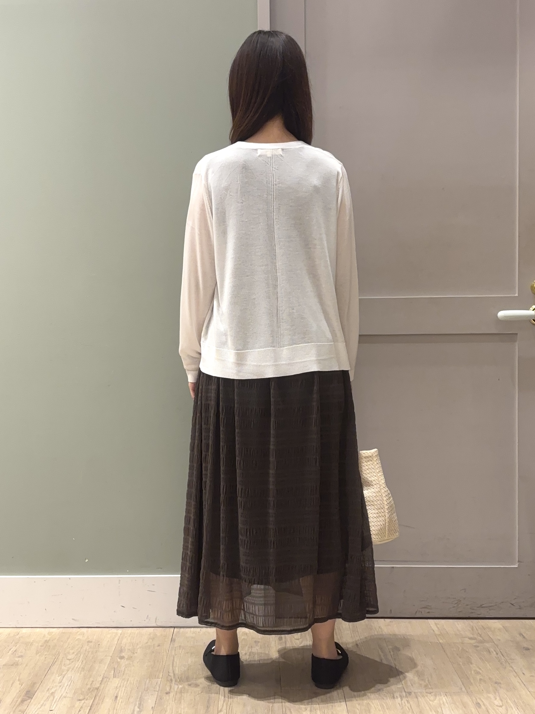 しばみさんの「grove｜高評価！【接触冷感／UVカットetc】ベーシックショートカーディガン」を使ったコーディネート