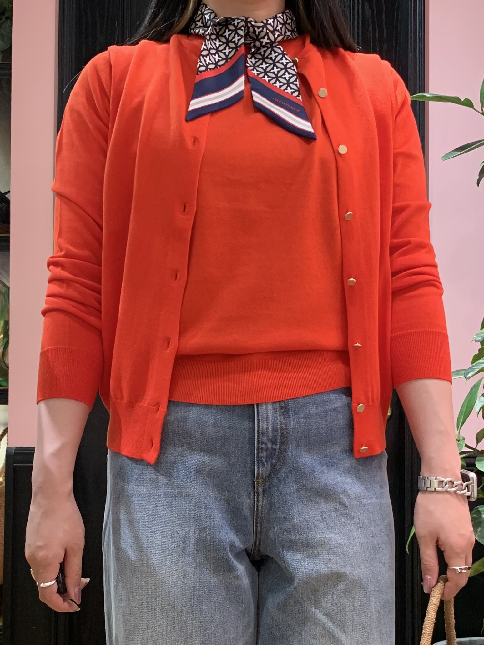 SAKAIさんの「DRESSTERIOR｜【ウォッシャブル】コットンシルクフレンチスリーブニット」を使ったコーディネート