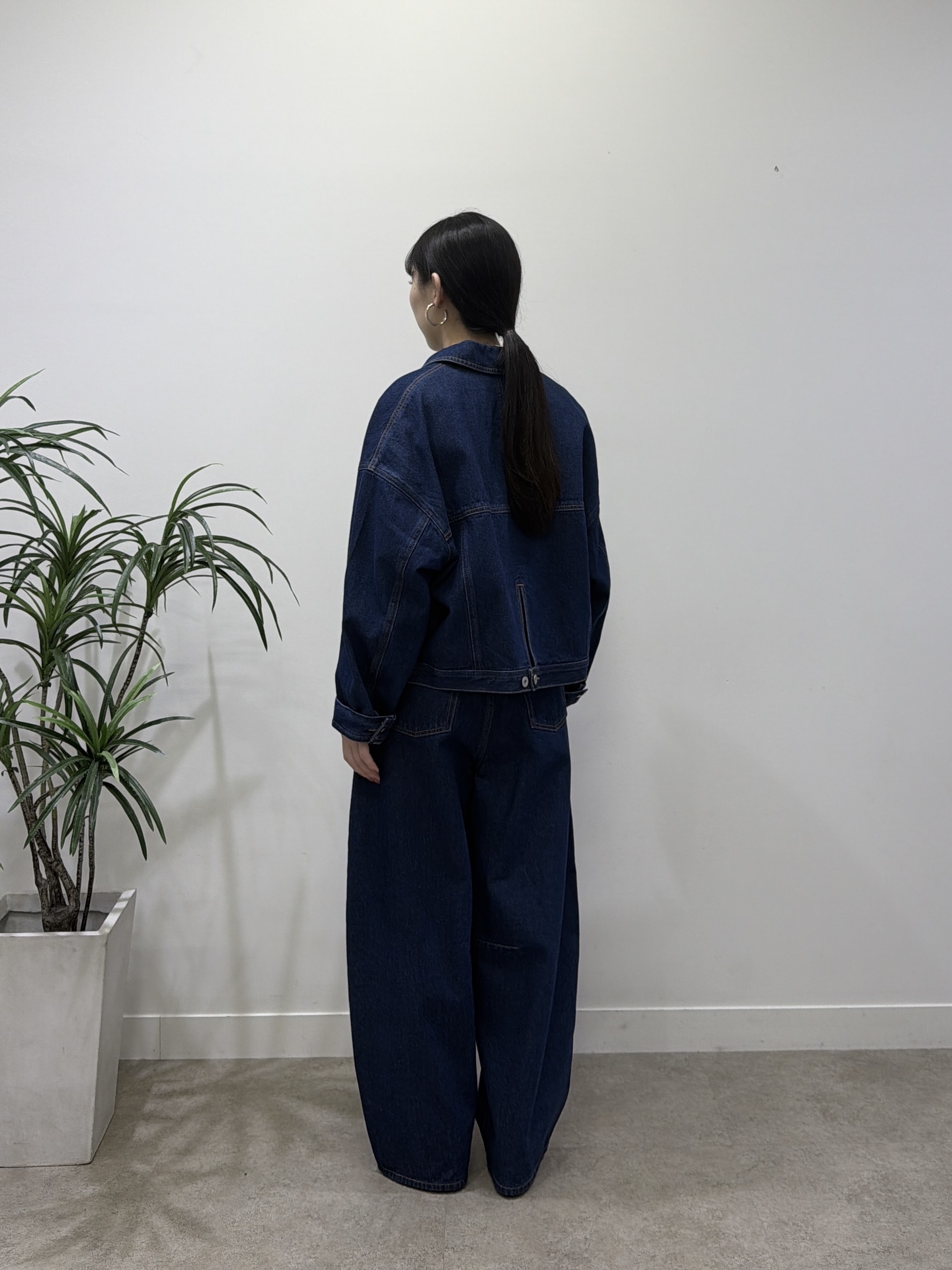 rinaさんの「INDIVI｜タイプライターパフショルシャツ」を使ったコーディネート