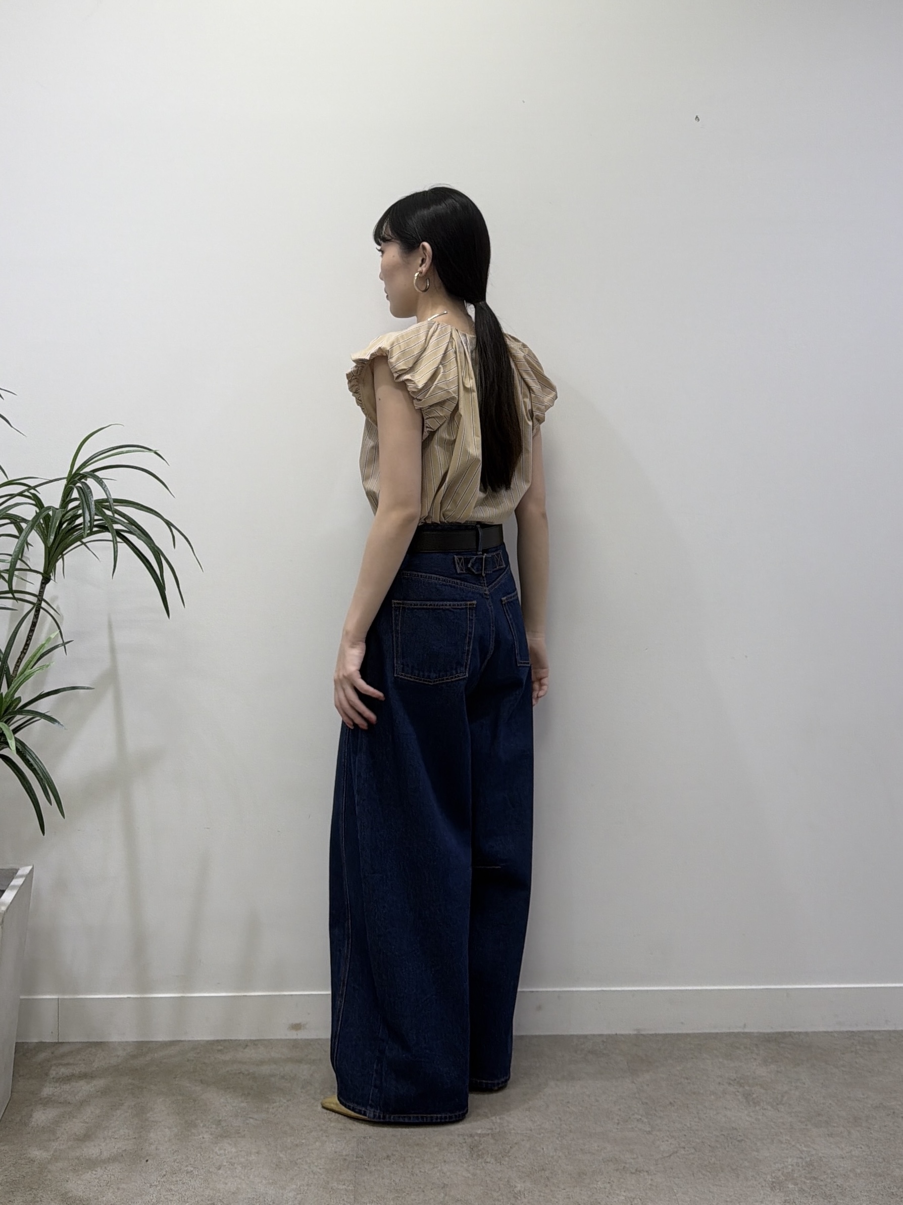 rinaさんの「INDIVI｜タイプライターパフショルシャツ」を使ったコーディネート