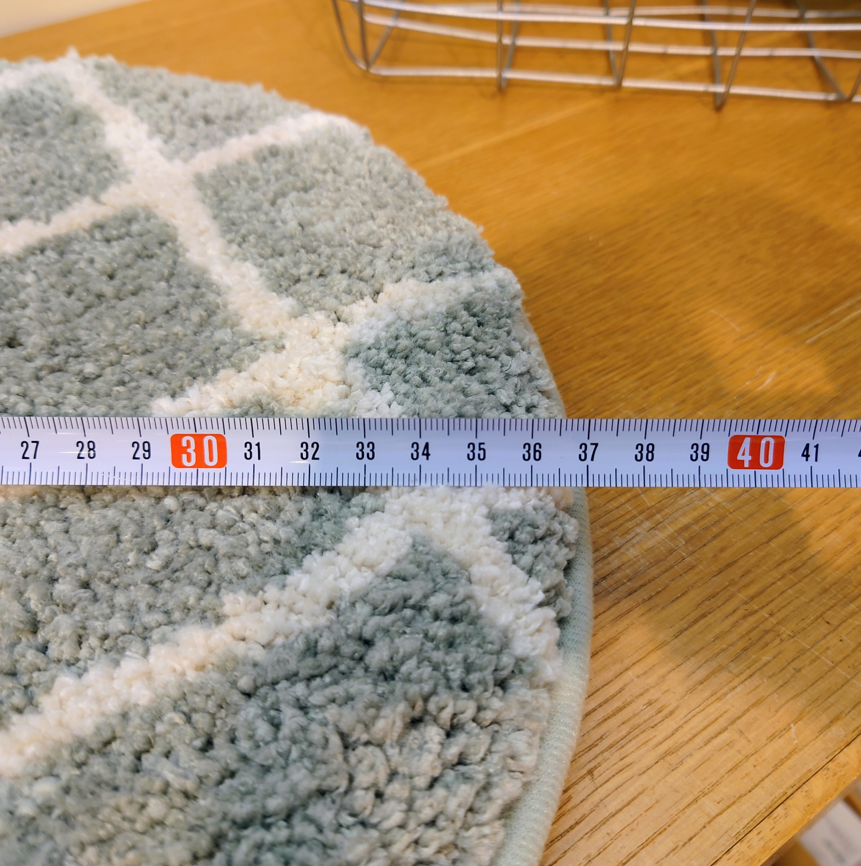PANタナカさんの「212 KITCHEN STORE｜キャンパス タフトチェアパッド チェック GR」を使ったコーディネート