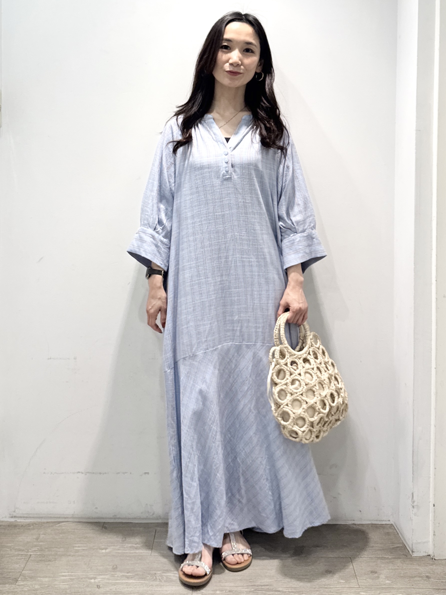 yuicciさんの「OPAQUE.CLIP｜キーネックロングワンピース【洗える】」を使ったコーディネート