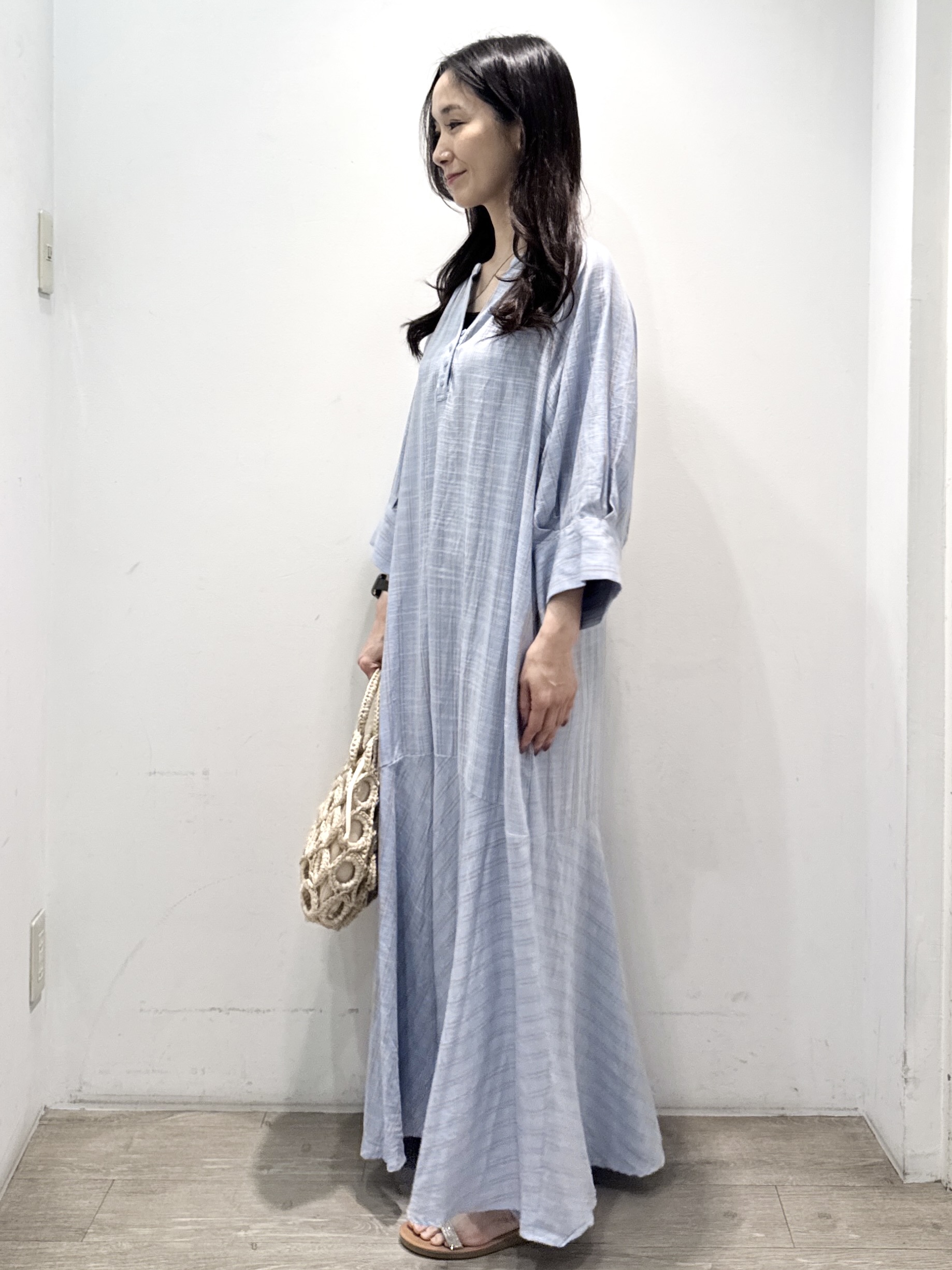 yuicciさんの「OPAQUE.CLIP｜キーネックロングワンピース【洗える】」を使ったコーディネート