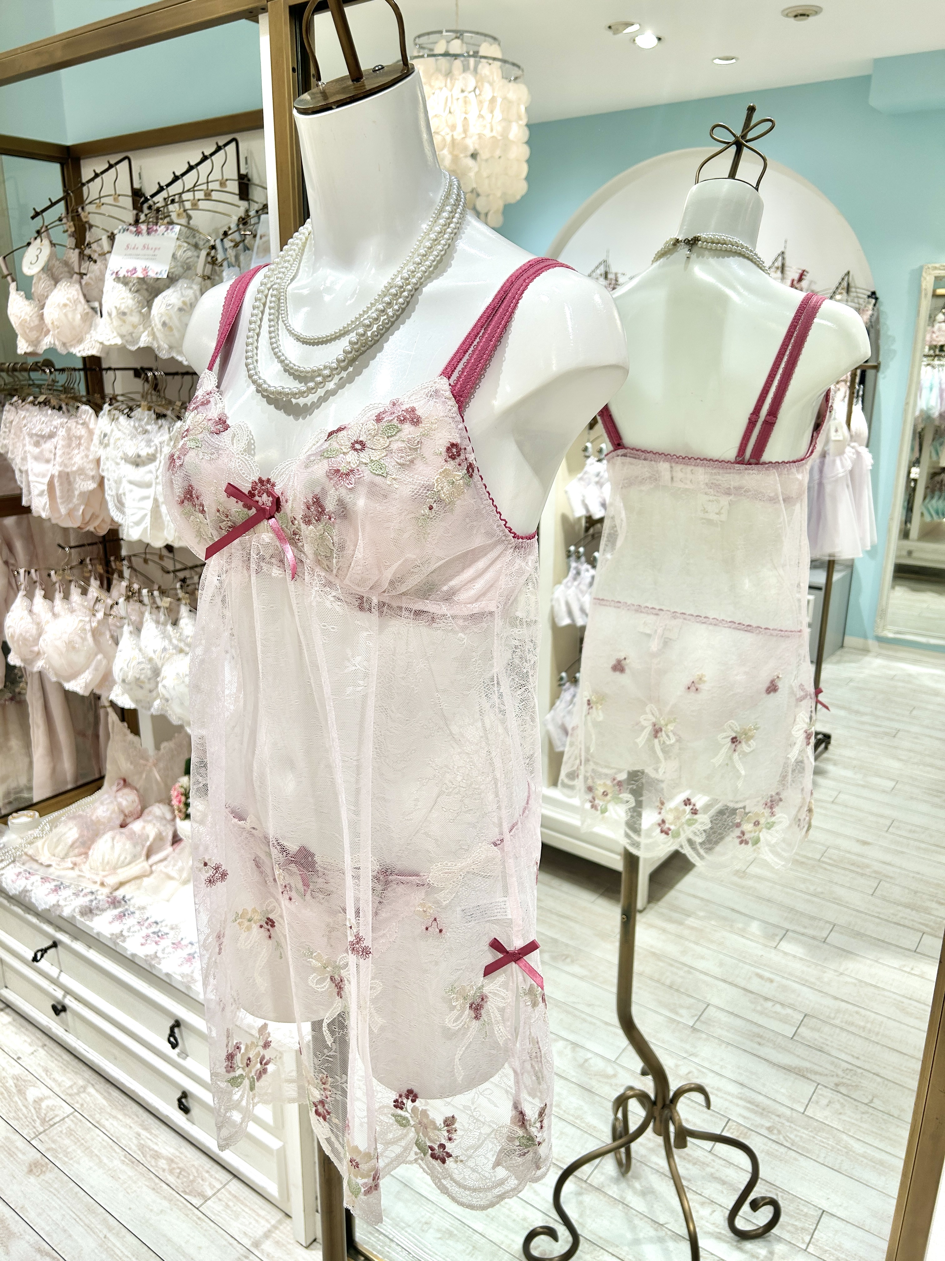 ichiさんの「Risa Magli｜ダニエラ ブラジャー (B-C) ＜V Make Type＞」を使ったコーディネート