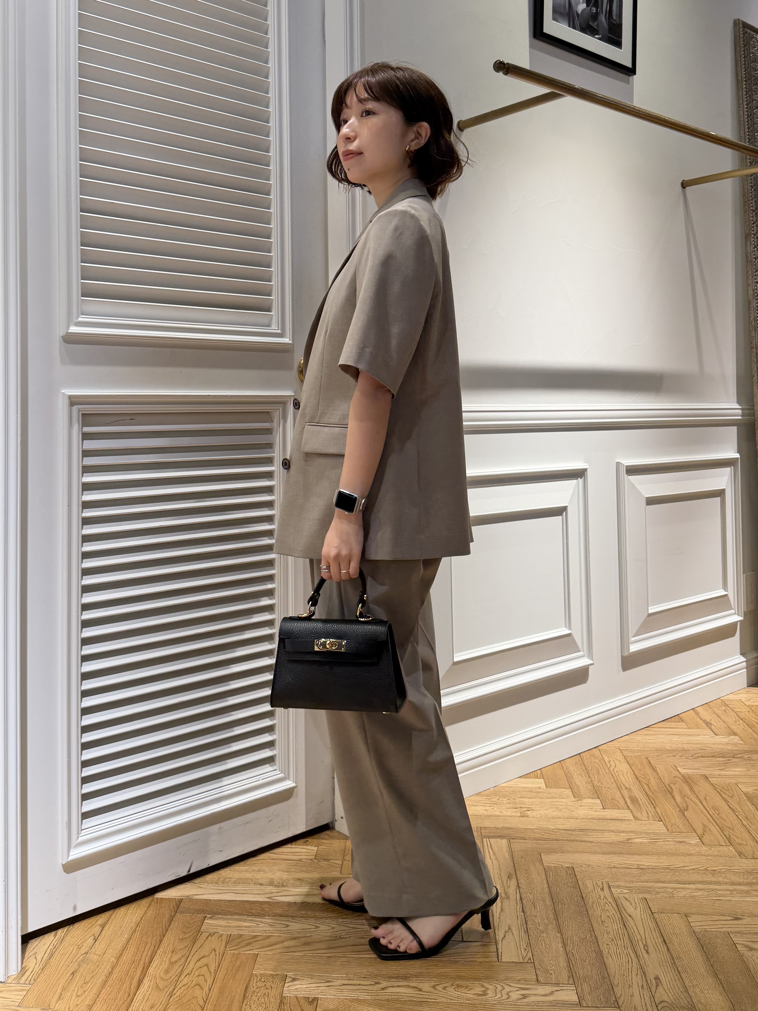 つじ まこさんの「DRESSTERIOR｜【otonaMUSE5月号掲載/セットアップ可】ウォッシャブルイージーサマージャケット」を使ったコーディネート