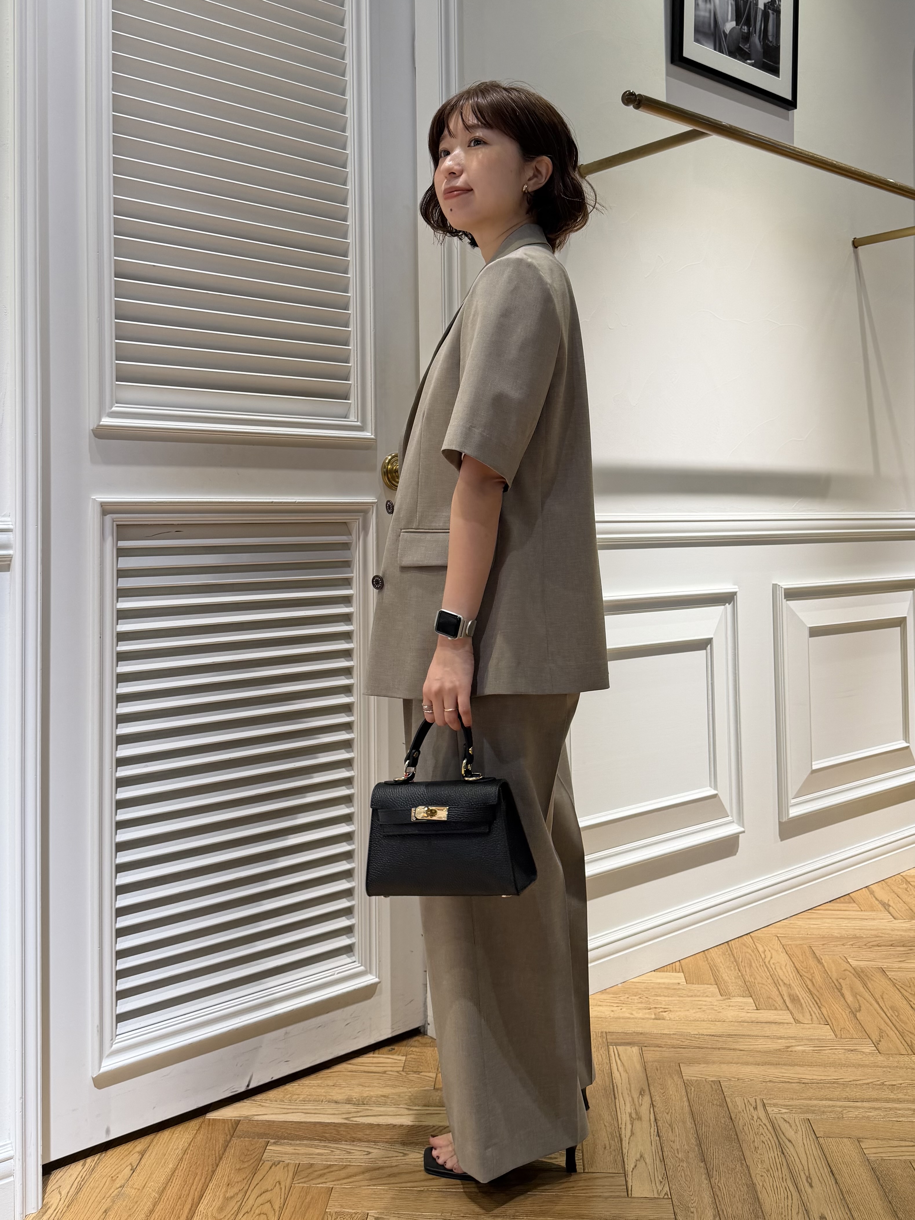 つじ まこさんの「DRESSTERIOR｜【otonaMUSE5月号掲載/セットアップ可】ウォッシャブルイージーサマージャケット」を使ったコーディネート