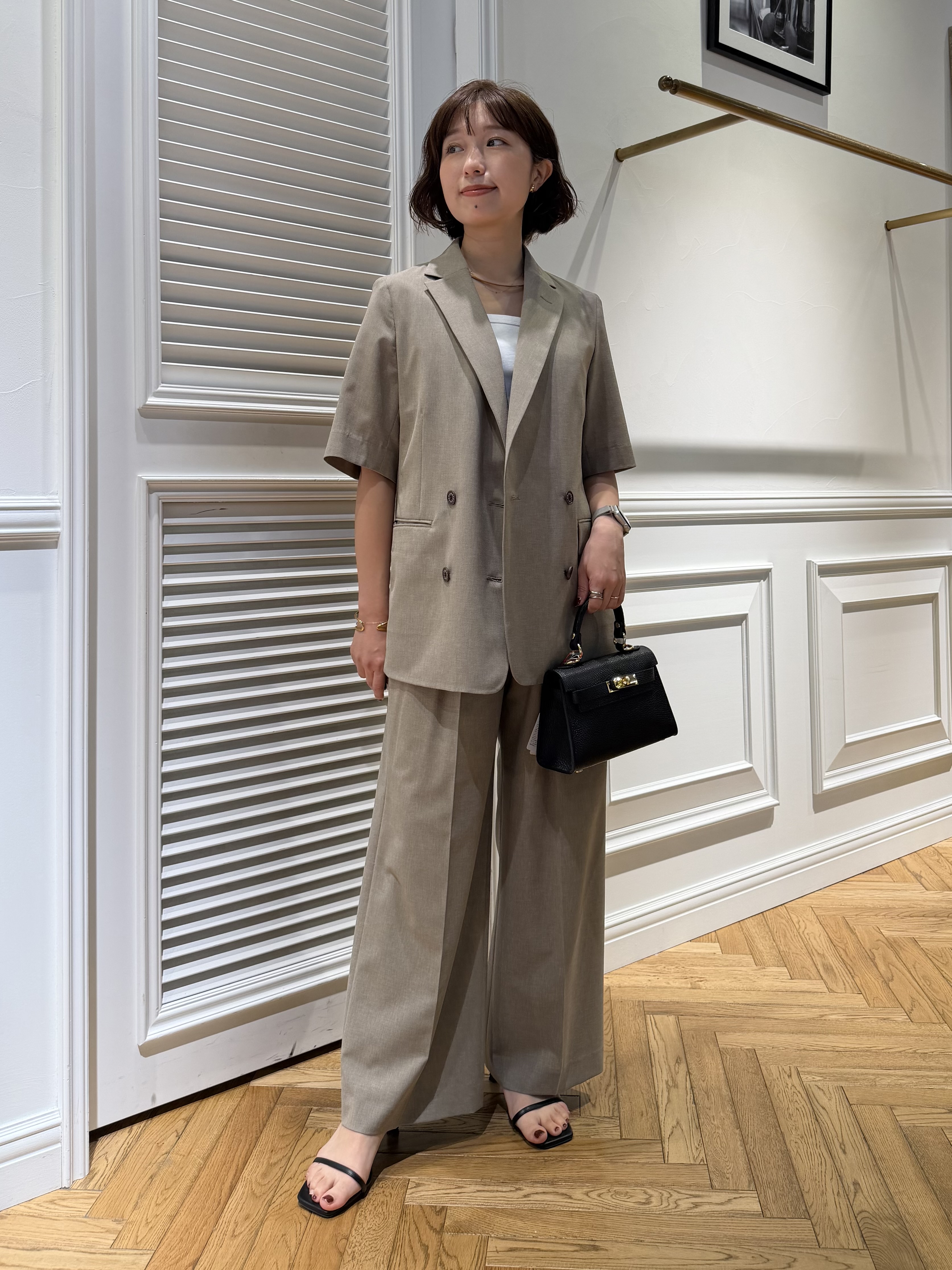 つじ まこさんの「DRESSTERIOR｜【otonaMUSE5月号掲載/セットアップ可】ウォッシャブルイージーサマージャケット」を使ったコーディネート
