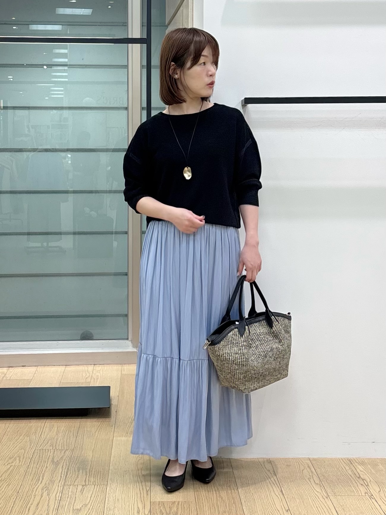 asamiさんの「INDIVI｜【洗える／ドライタッチ／和紙混】ガーター編みニット」を使ったコーディネート