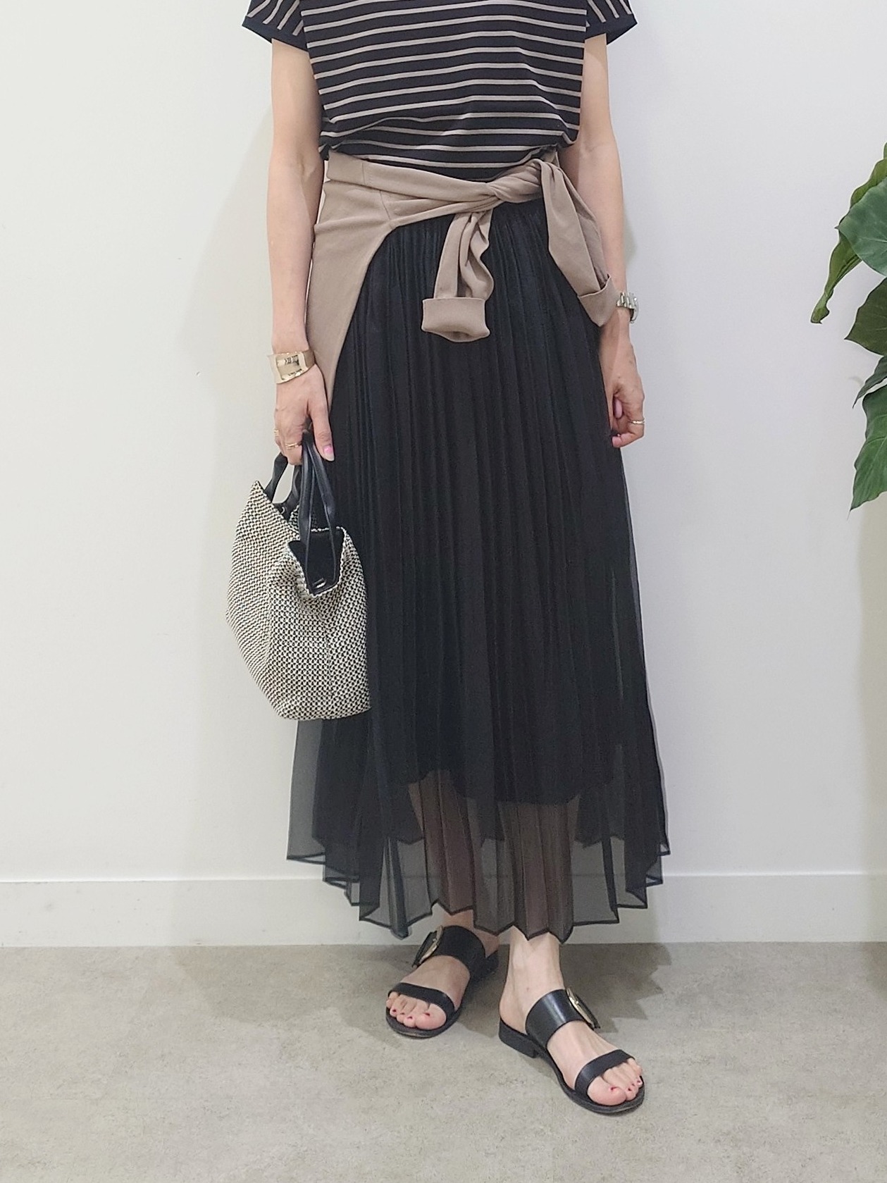 MUTSUKOさんの「UNTITLED｜【9色展開/アンサンブル可/洗える】コットンベーシックニット」を使ったコーディネート