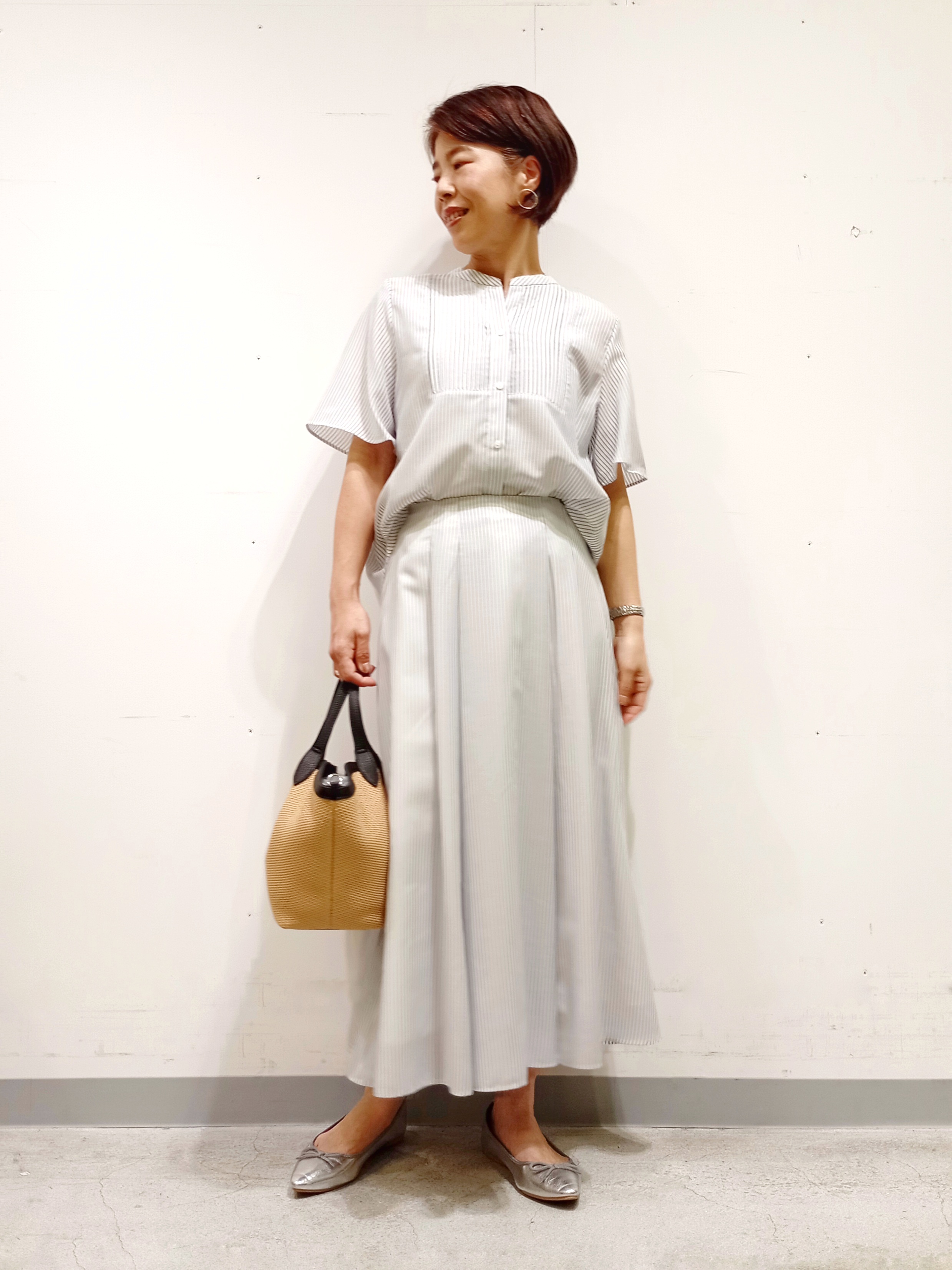 Kさんの「INDIVI｜【接触冷感/洗える】シアーシャンブレーピンタックブラウス」を使ったコーディネート