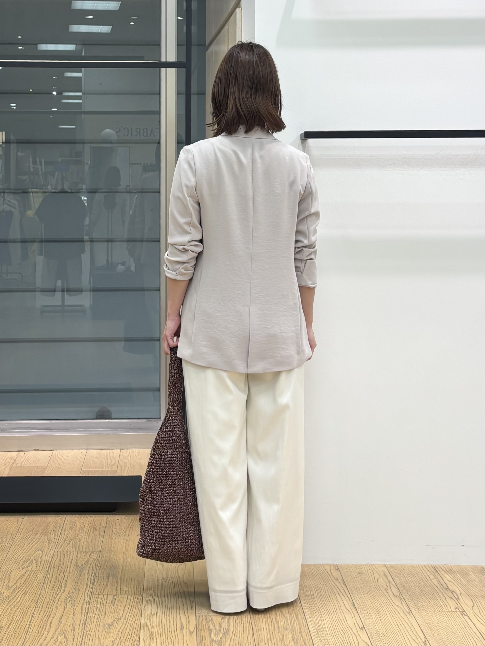 asamiさんの「INDIVI｜【洗える／アンサンブル可能】シアースストライプトップス」を使ったコーディネート