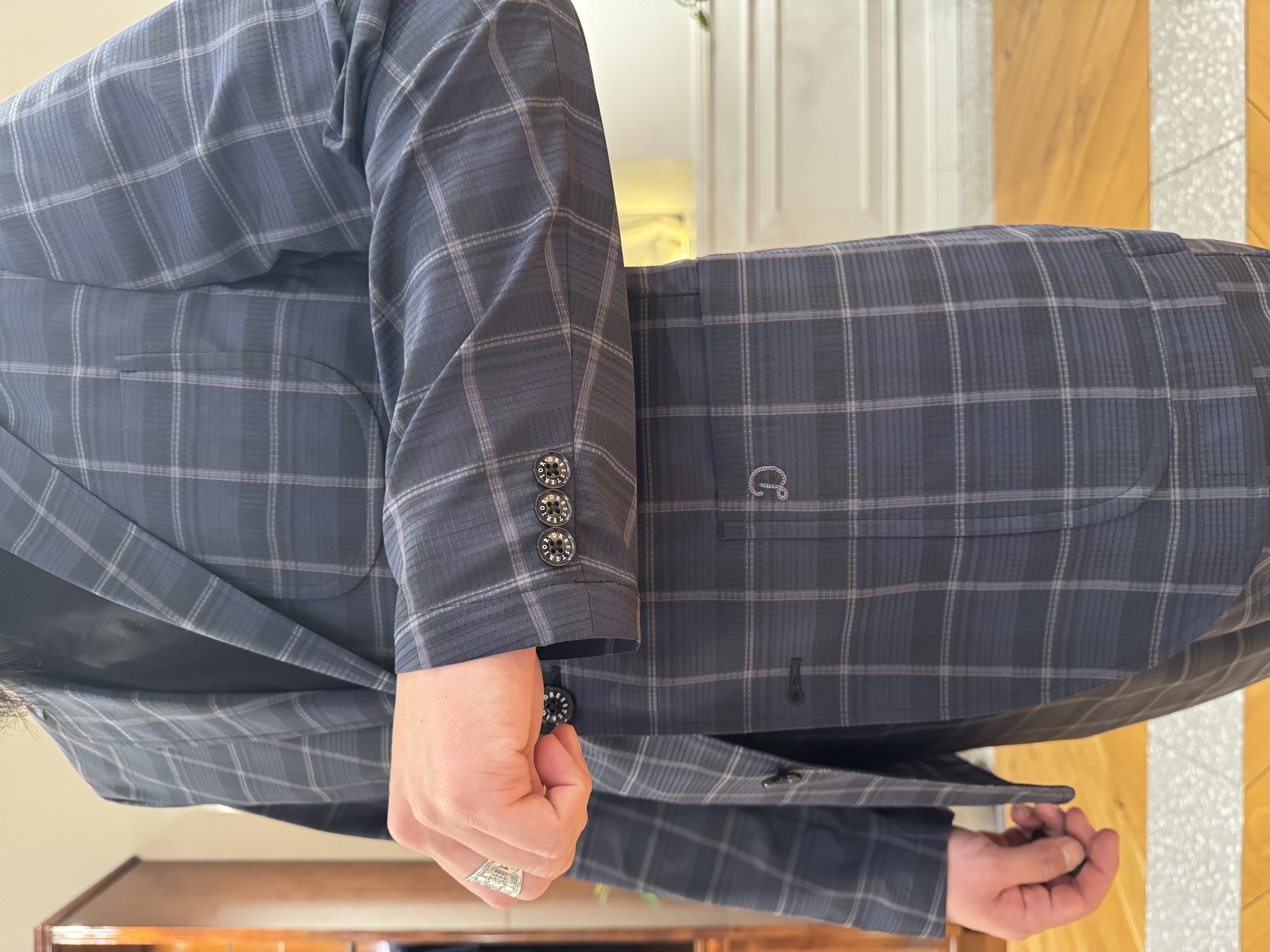 kawarataniさんの「DRESSTERIOR｜【セットアップ可/ウォッシャブル/高通気性】DotAir チェックジャケット」を使ったコーディネート
