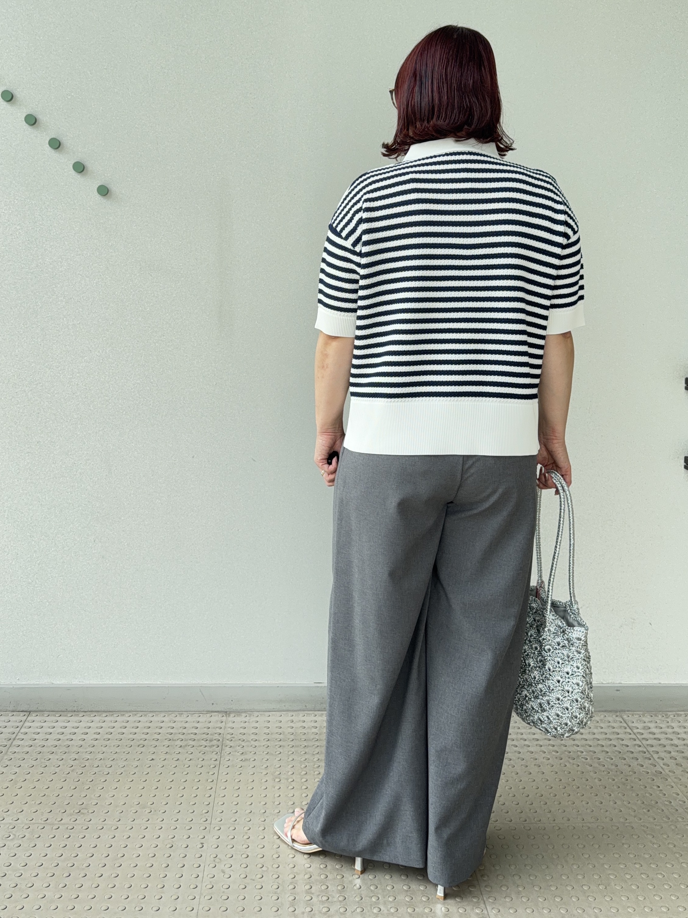 Asamiさんの「DRESSTERIOR｜ウォッシャブルスキッパークロップドニット」を使ったコーディネート