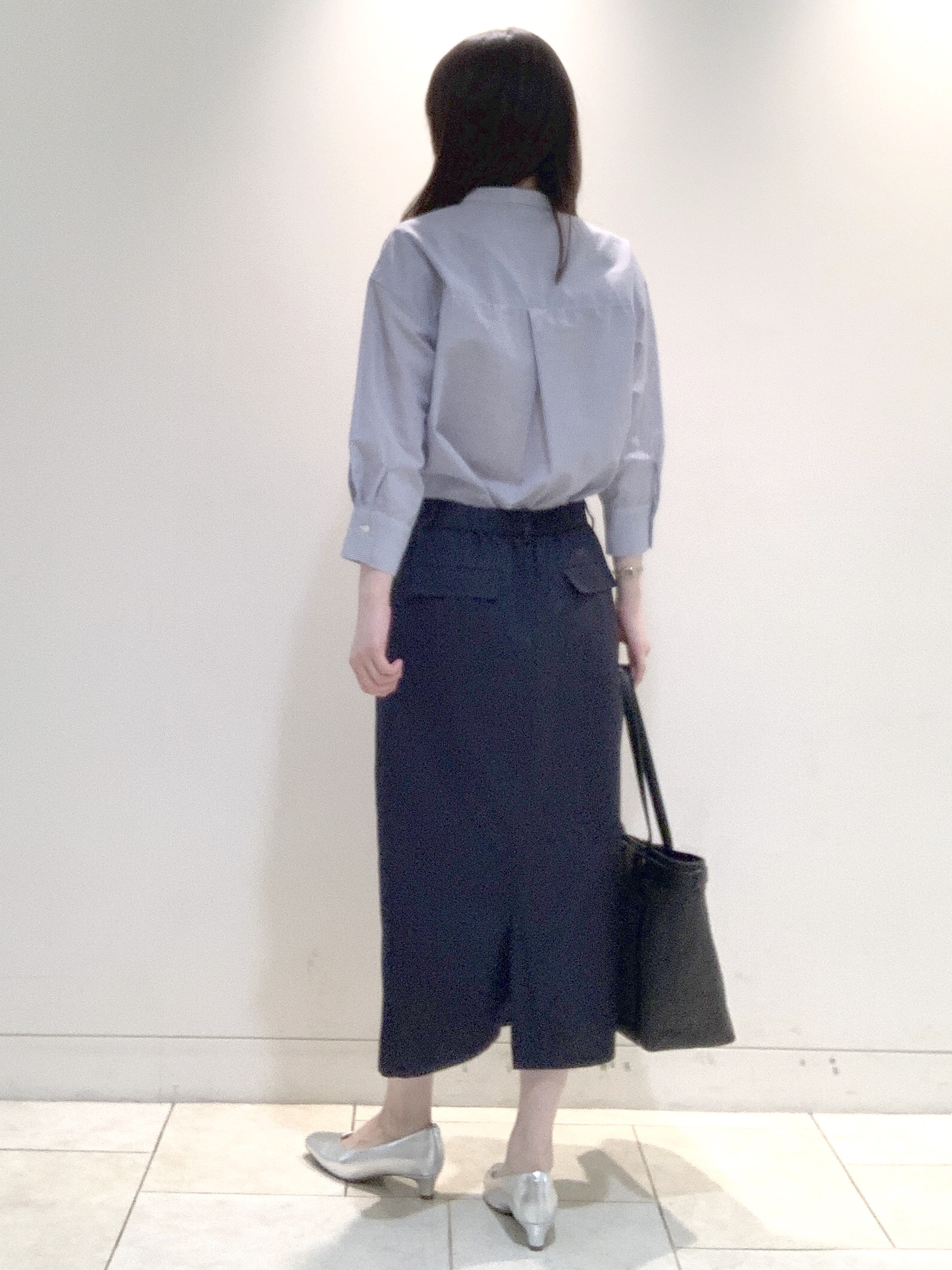 ヤマグチさんの「Reflect｜【接触冷感】八分袖フロントフリルブラウス」を使ったコーディネート