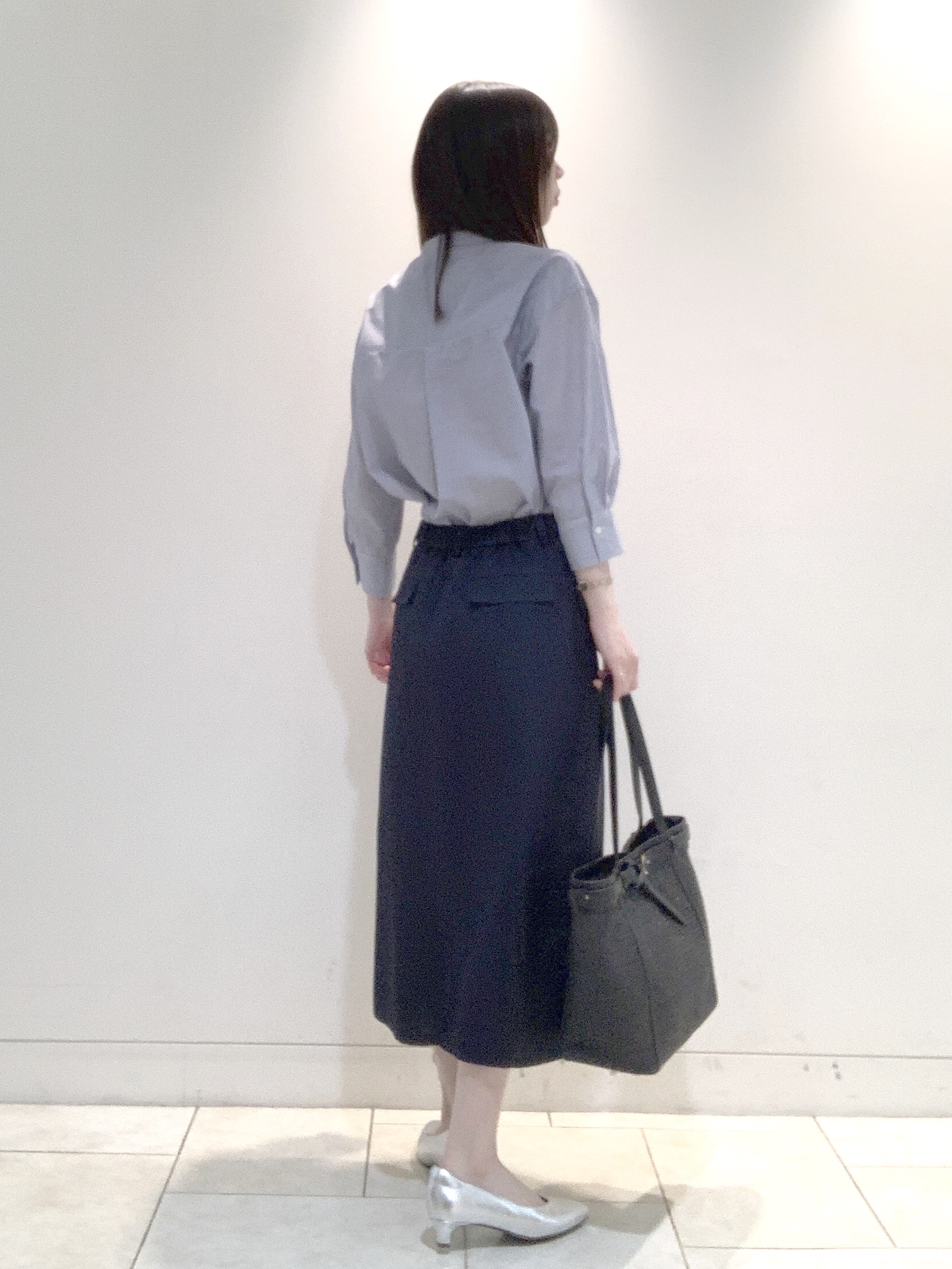 ヤマグチさんの「Reflect｜【接触冷感】八分袖フロントフリルブラウス」を使ったコーディネート
