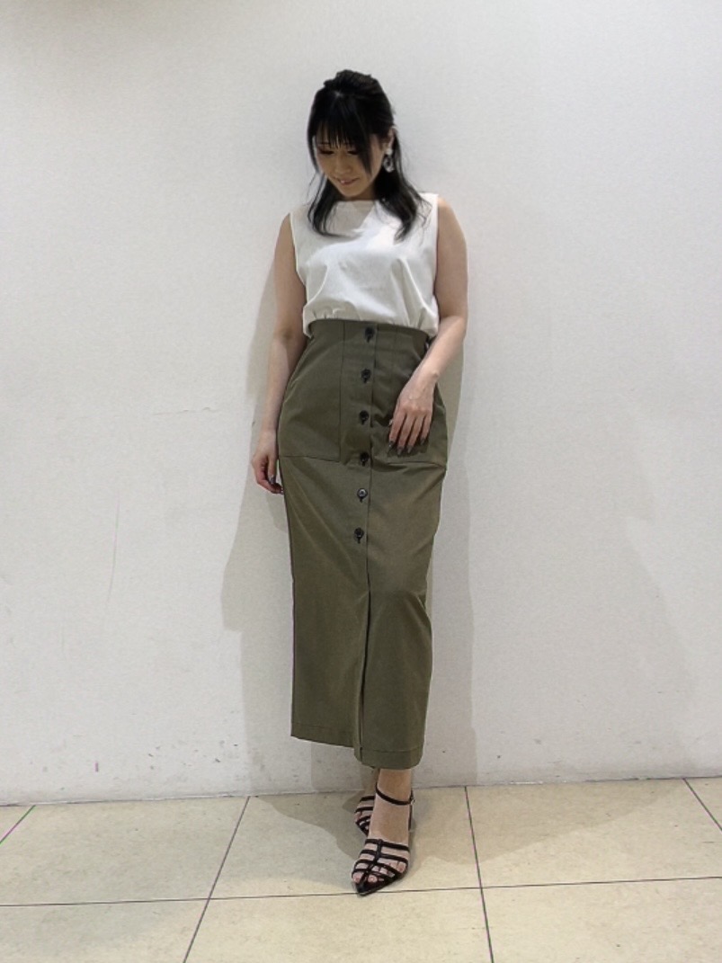 watanabeさんの「UNTITLED｜【UV/接触冷感/消臭/抗菌防臭】ベーシックフレンチスリーブプルオーバー」を使ったコーディネート