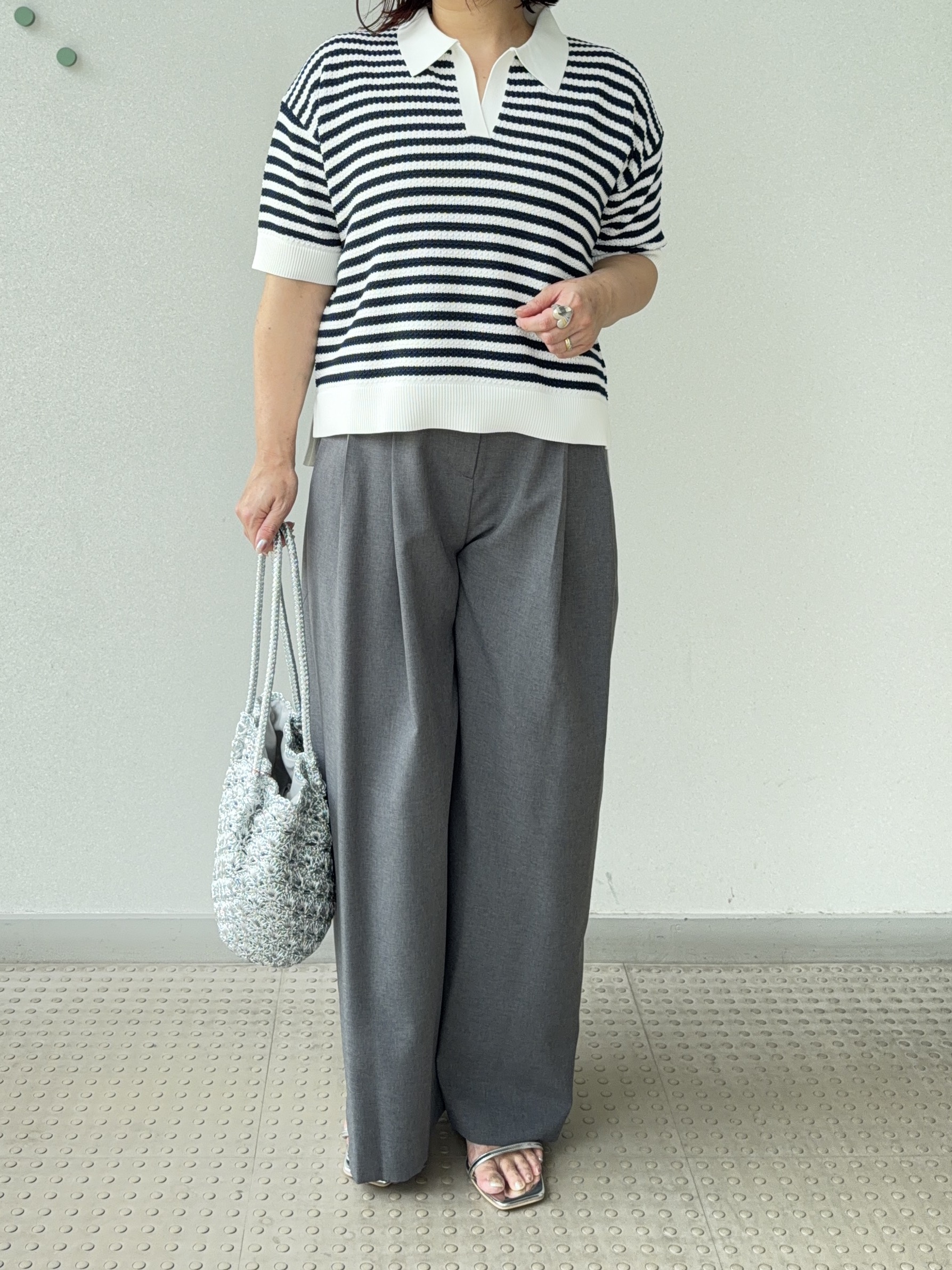 Asamiさんの「DRESSTERIOR｜ウォッシャブルスキッパークロップドニット」を使ったコーディネート