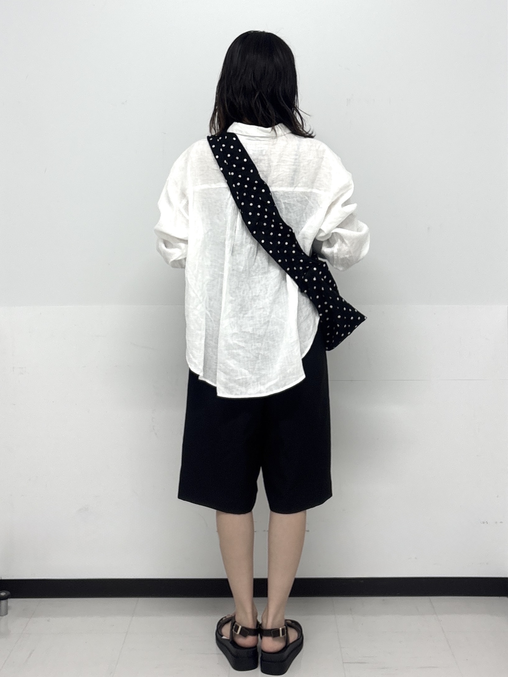 Hazukiさんの「OPAQUE.CLIP｜フレンチリネンシャツ／カシュクール【洗濯機OK】《5col》」を使ったコーディネート